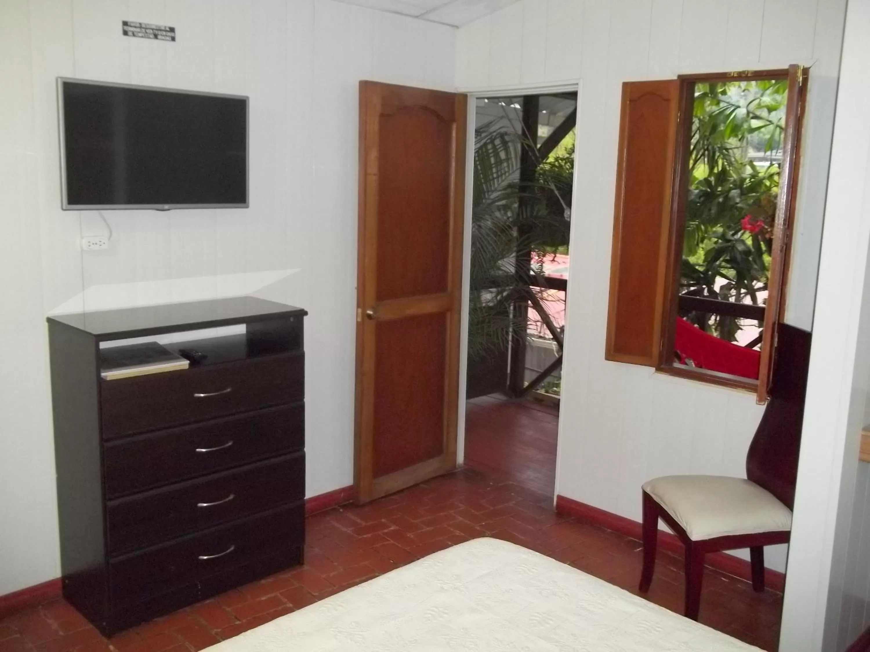 TV/Entertainment Center in Cabañas Las Bifloras