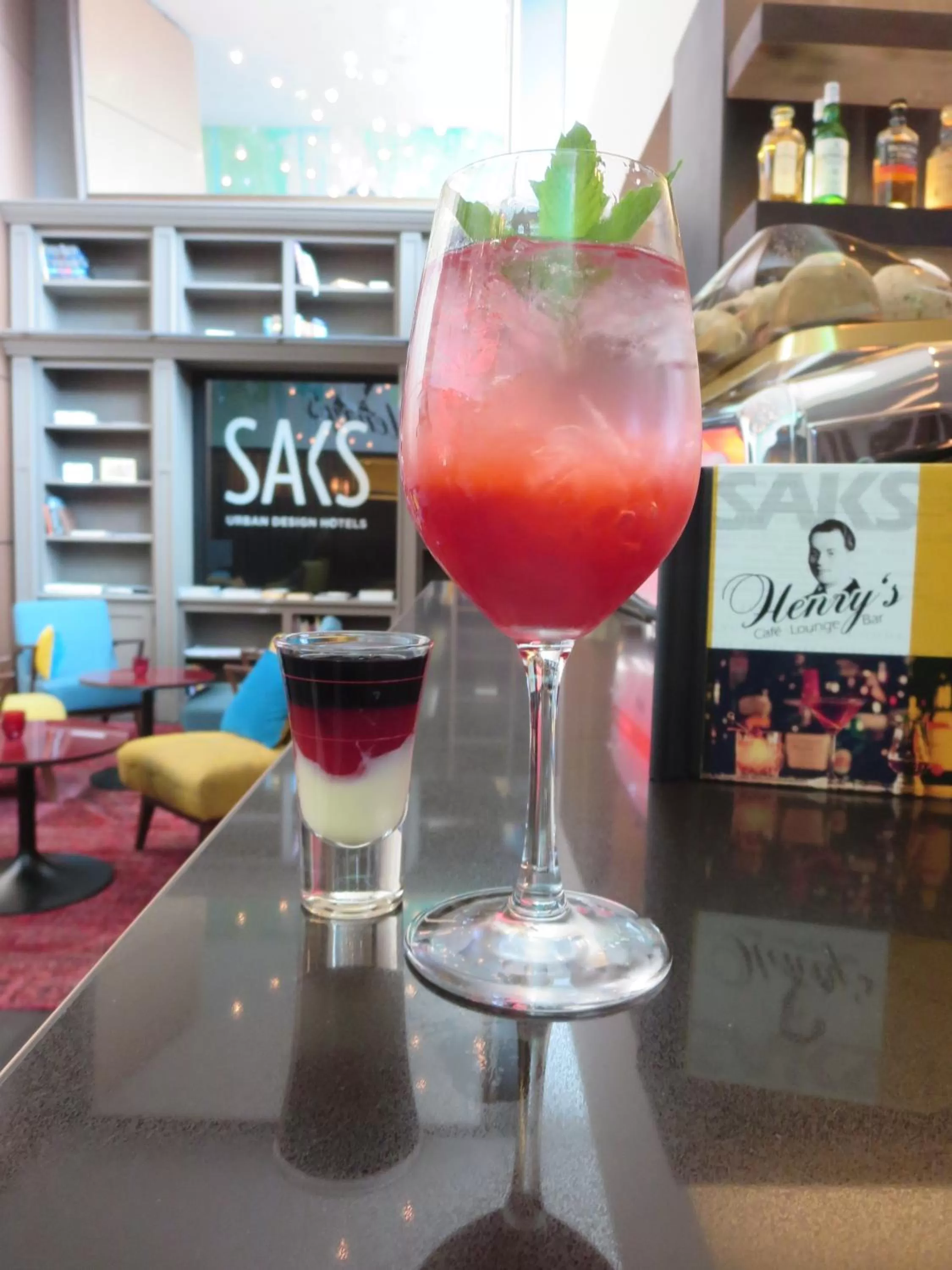 Drinks in SAKS Urban Design Hotel Kaiserslautern