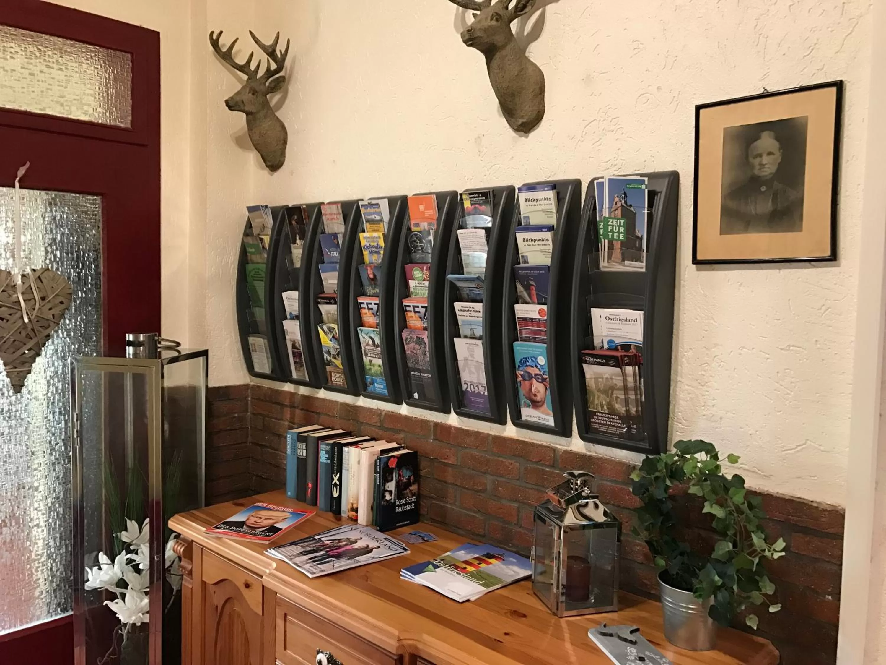 Library in Leezdorfer Hof