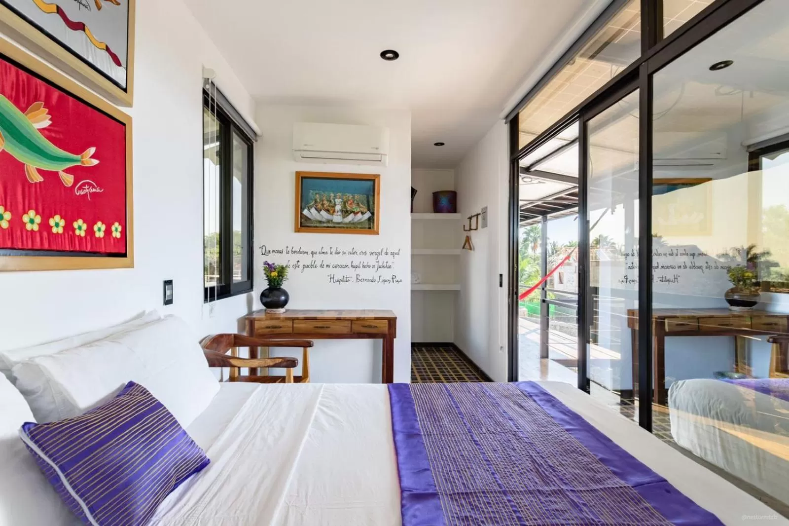 Bed in Cabane Container Hotel - ADULTS ONLY