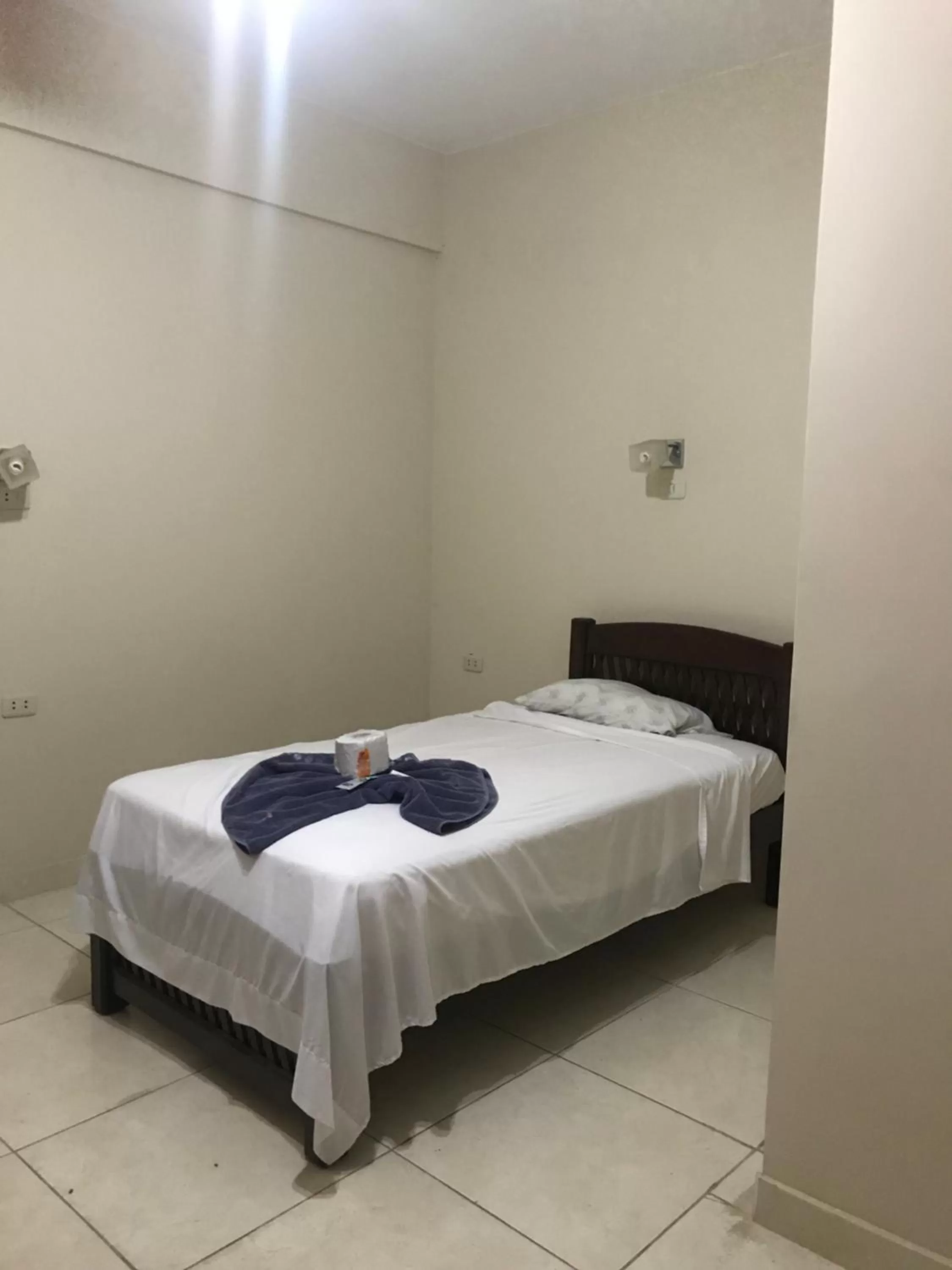 Bed in Hotel Viru Viru II