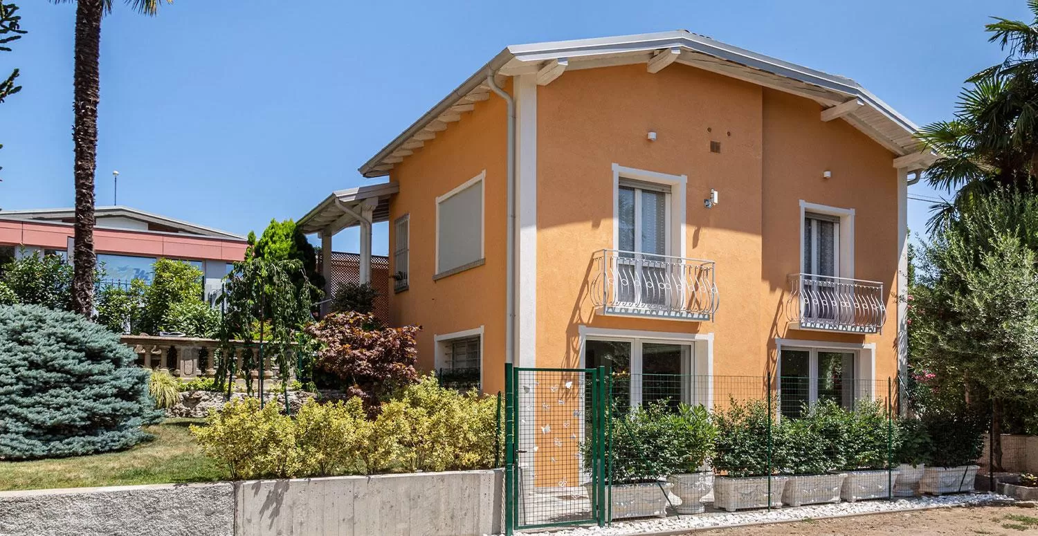 Property Building in Ghe Sem Morazzone B&B