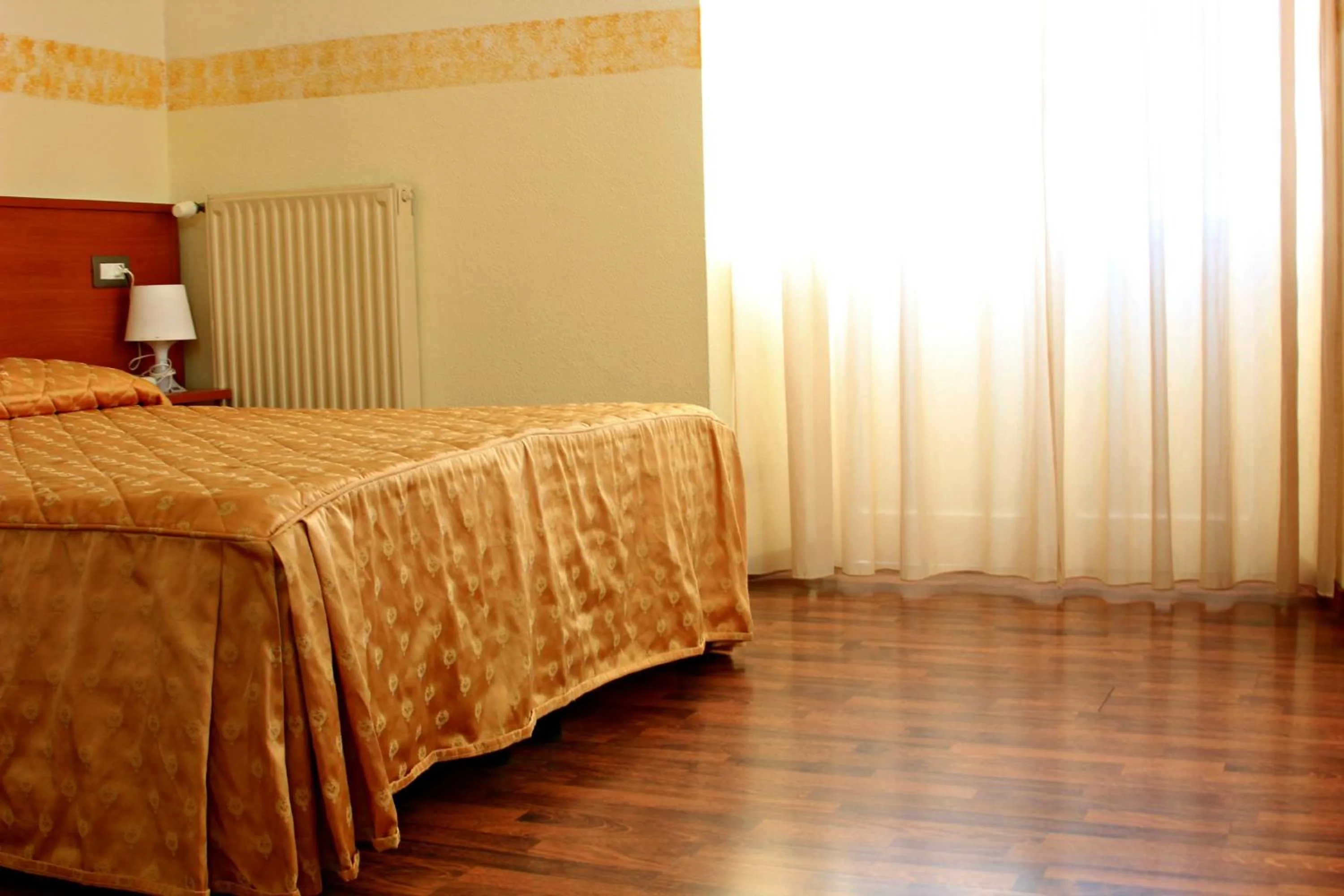 Bedroom, Bed in Hotel Bellevue