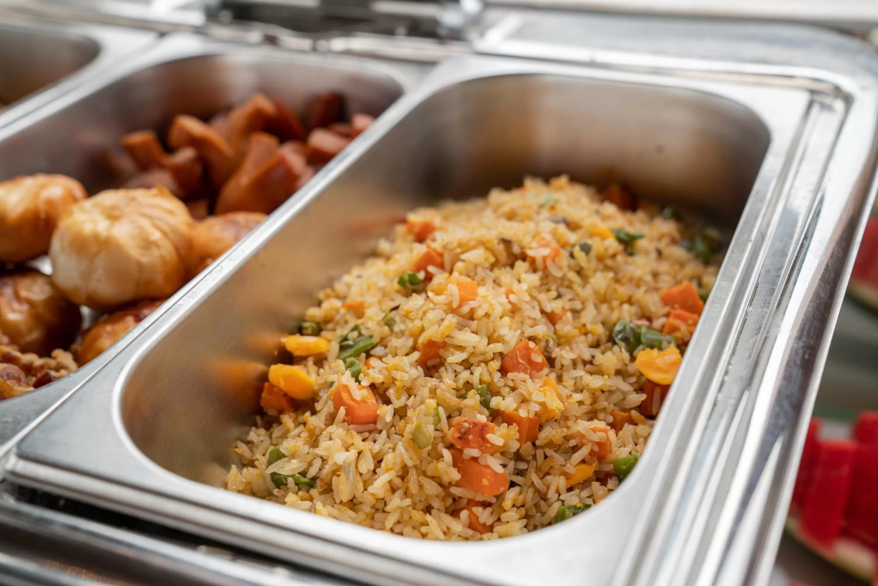 Food and drinks in Hanoi Morning Hotel