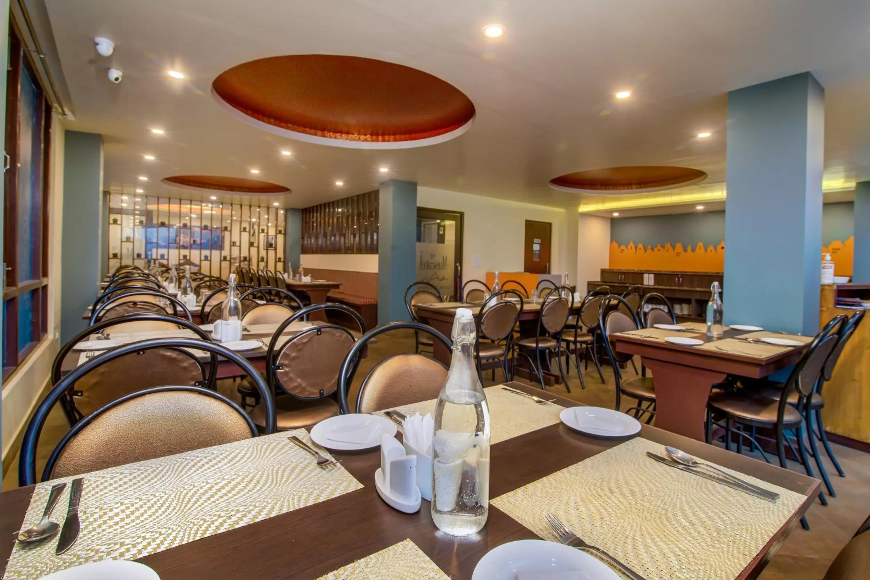 Restaurant/places to eat in Muscatel Grand Silkroute - 300 Mts from MG Marg