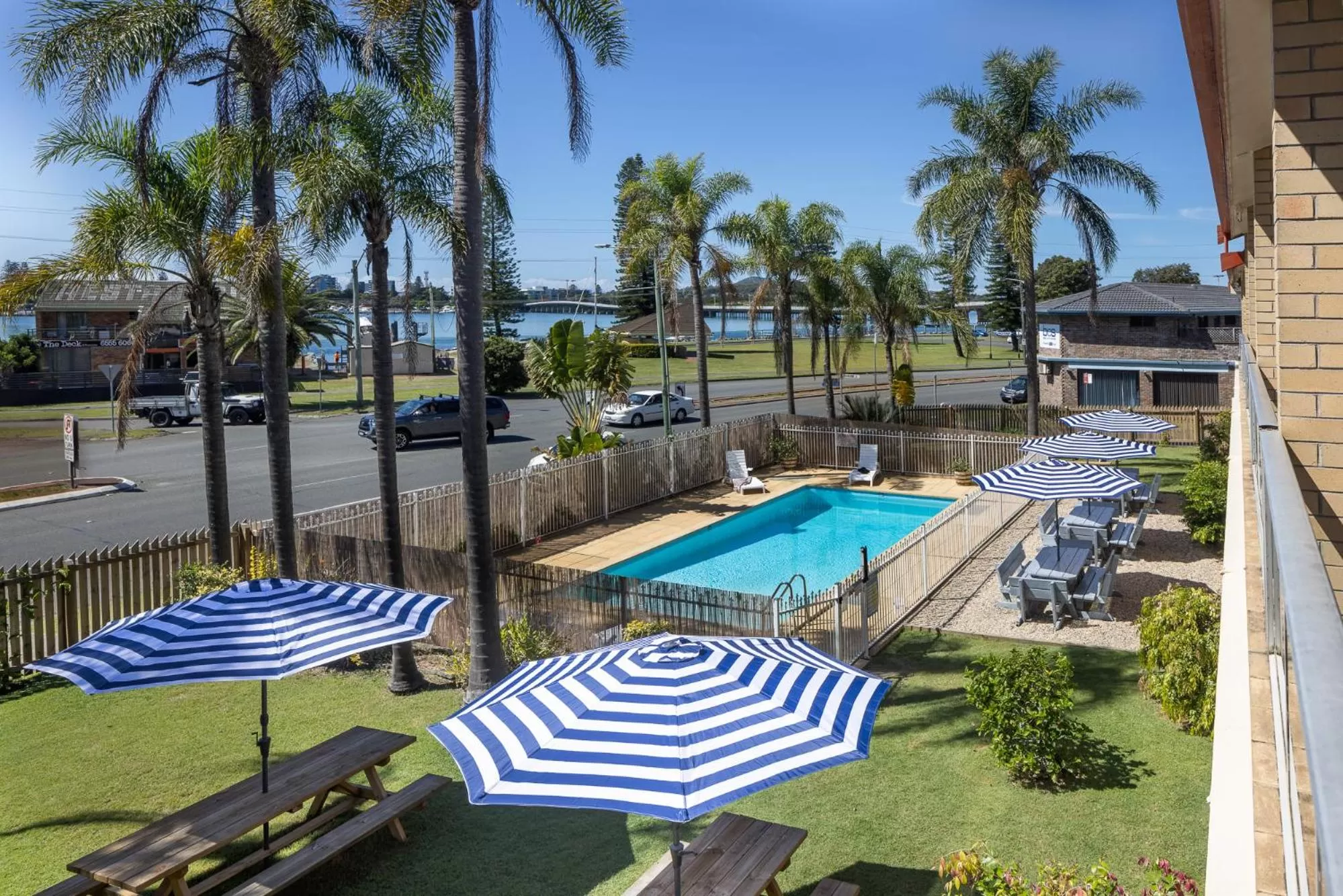 South Pacific Palms Motor Inn