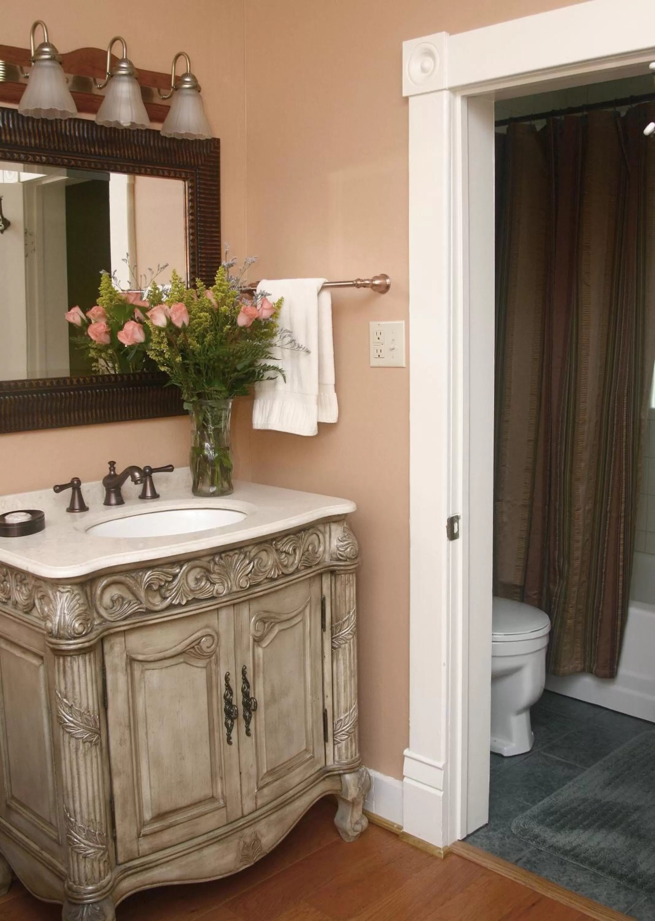 Bathroom in Heartstone Inn