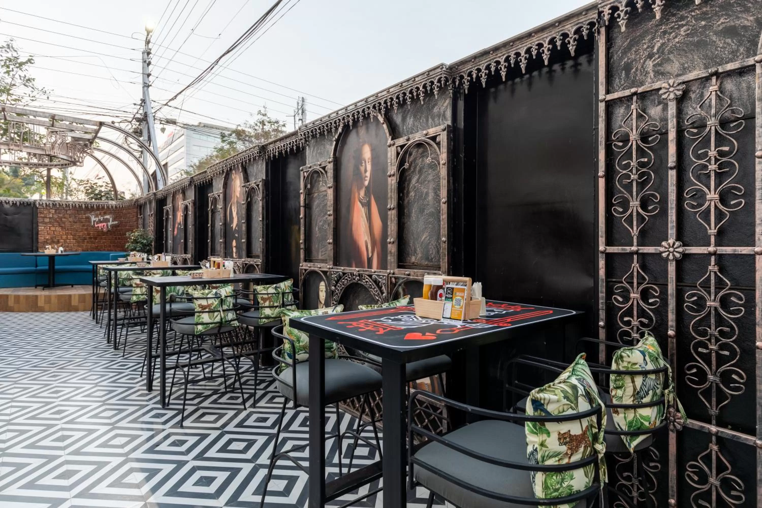 Restaurant/places to eat in The Grand Shaurya