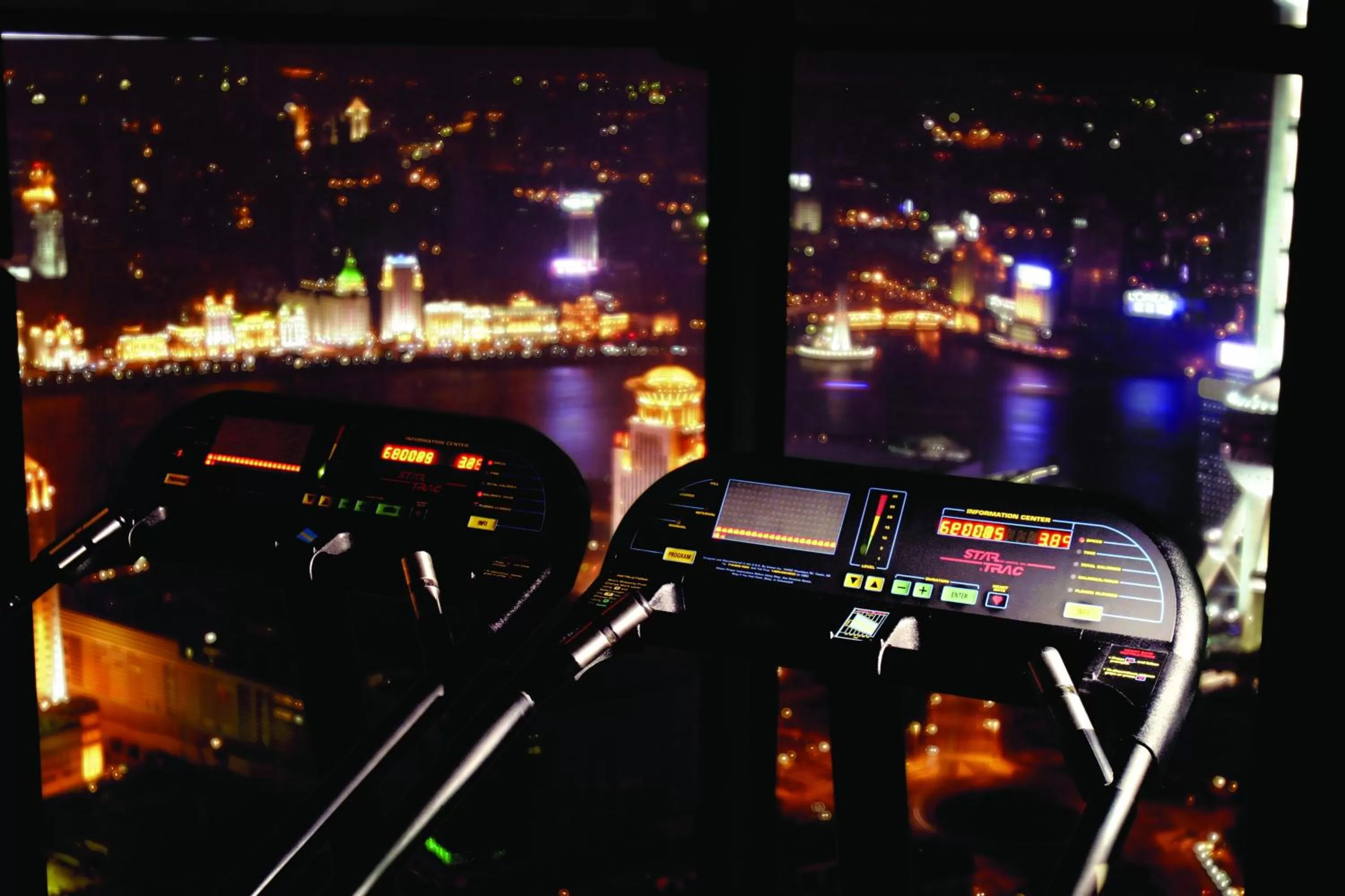 Fitness centre/facilities in Grand Hyatt Shanghai