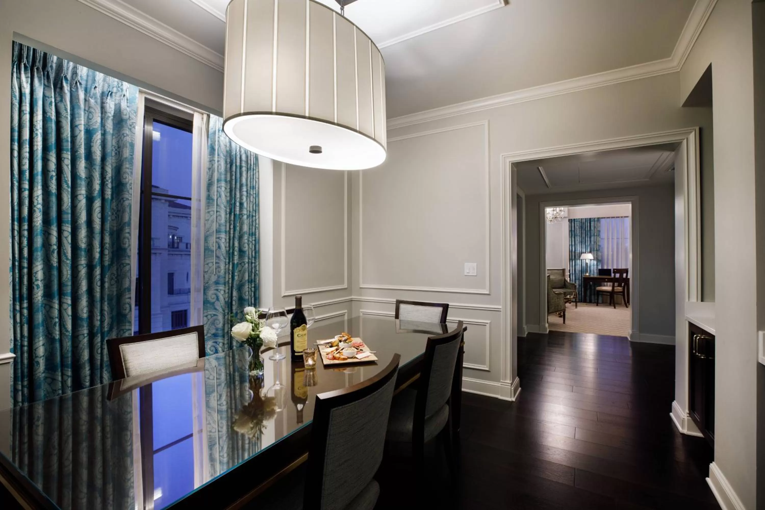 Photo of the whole room in Hotel Carmichael, Autograph Collection