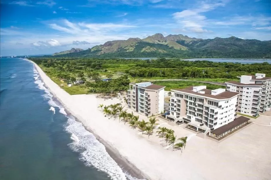 Property building, Bird's-eye View in Playa Caracol Residences
