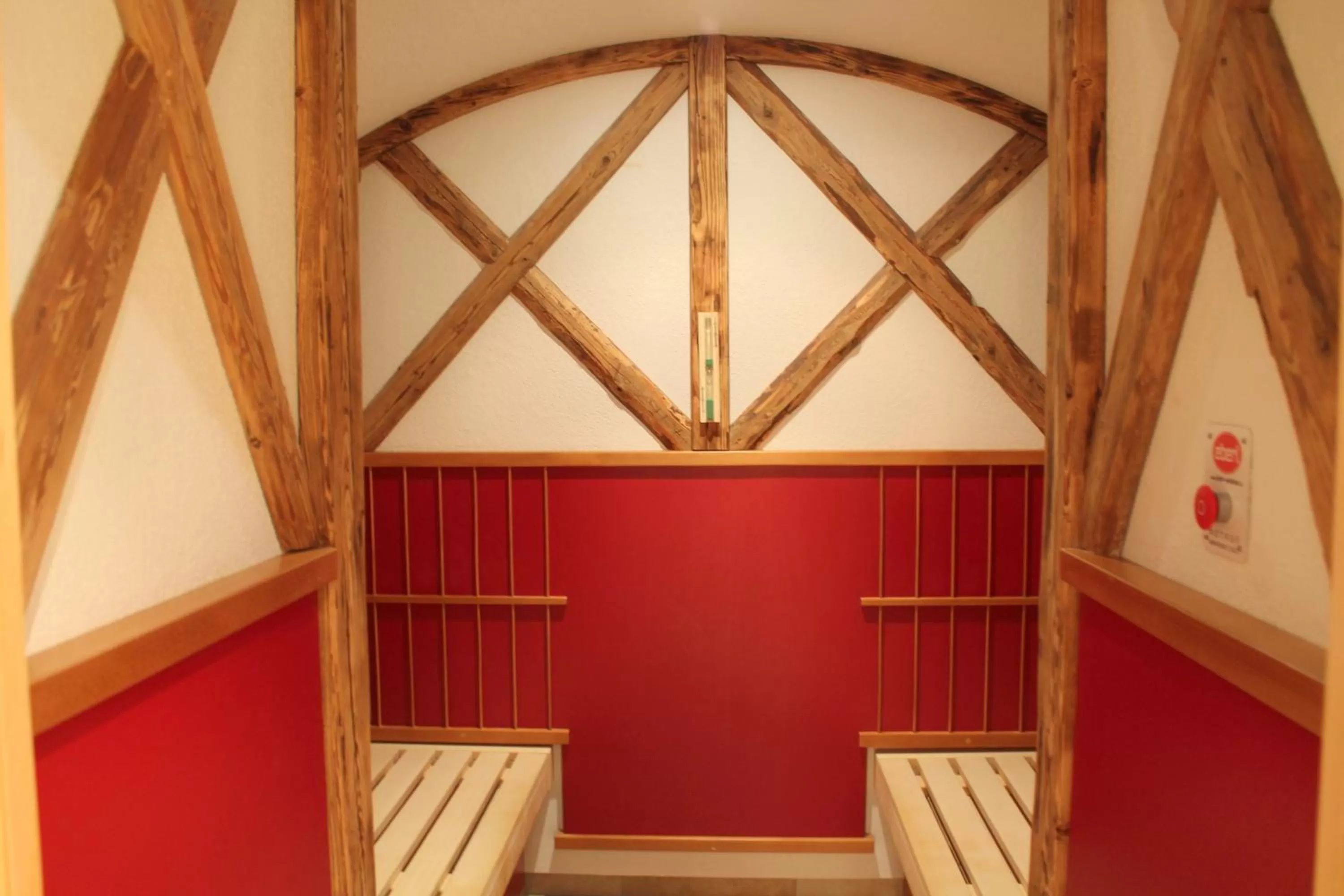 Sauna in Garden & SPA Hotel Das Götzfried