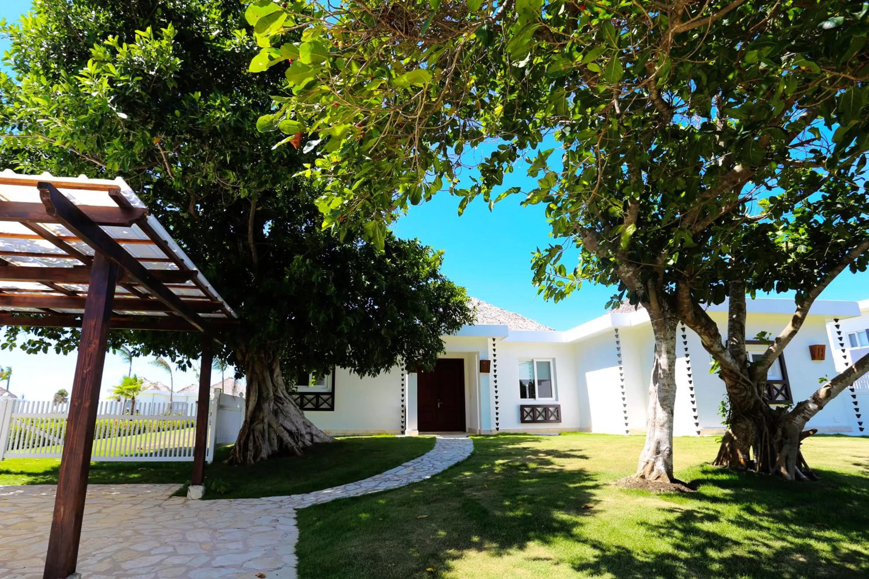 Property Building in Ocean Village Deluxe Resort & Spa