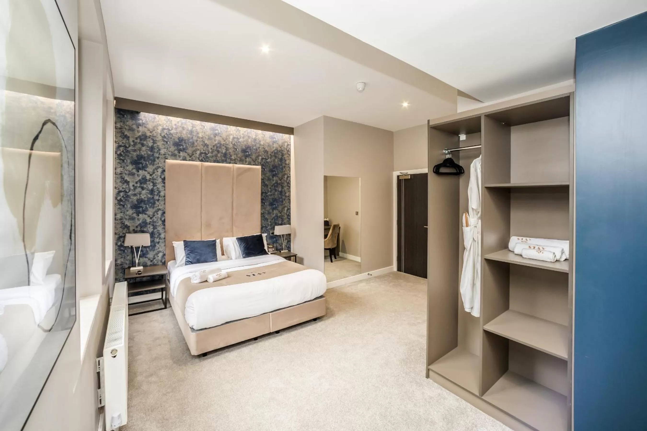 Bedroom, Bed in Stay Hotel