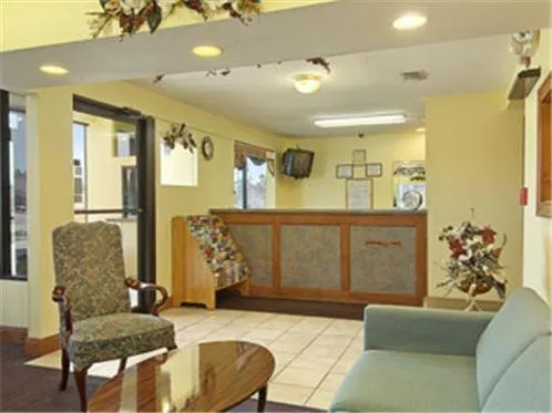 Lobby or reception in Days Inn by Wyndham Ocean Springs