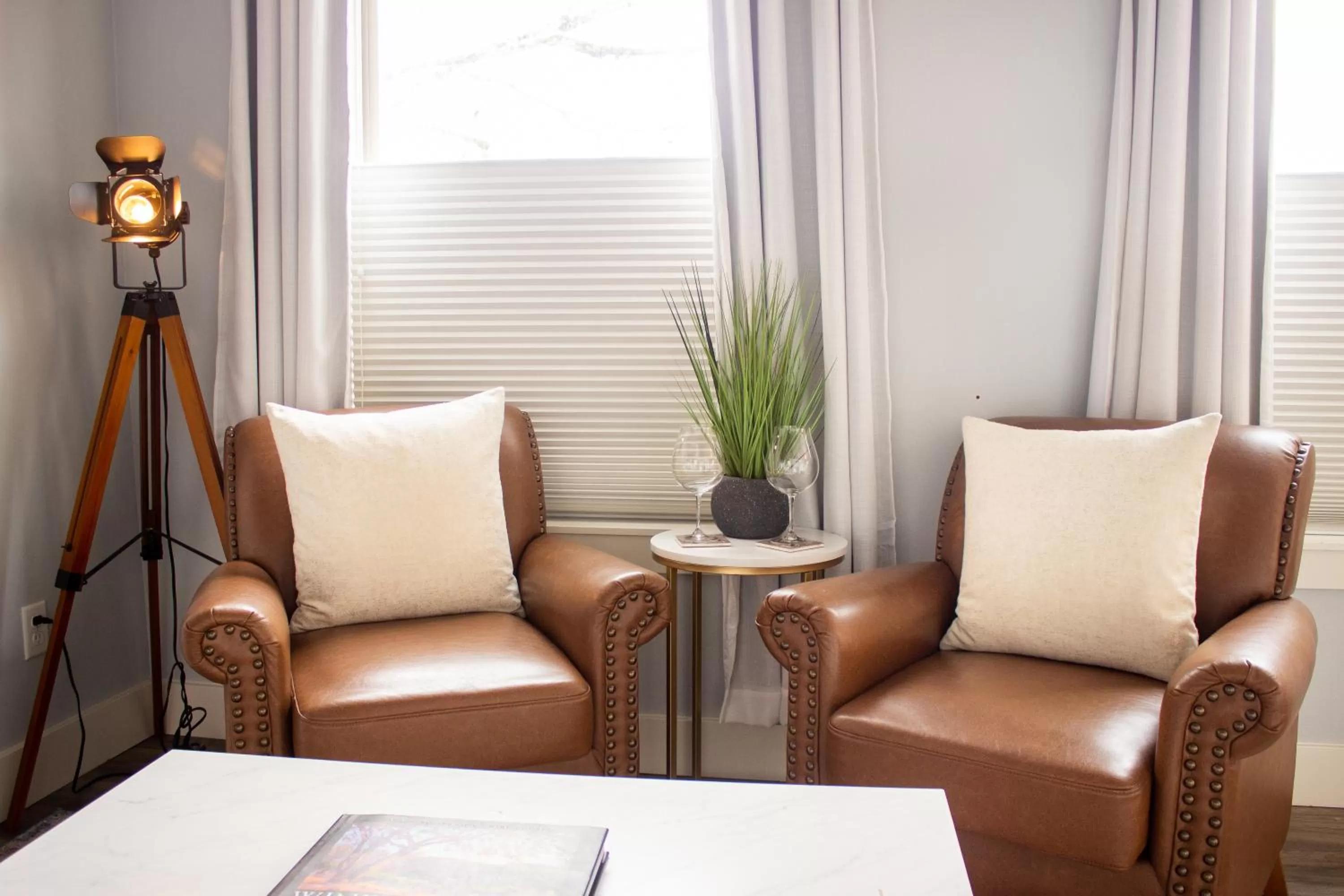 Living room in Douglas On Third