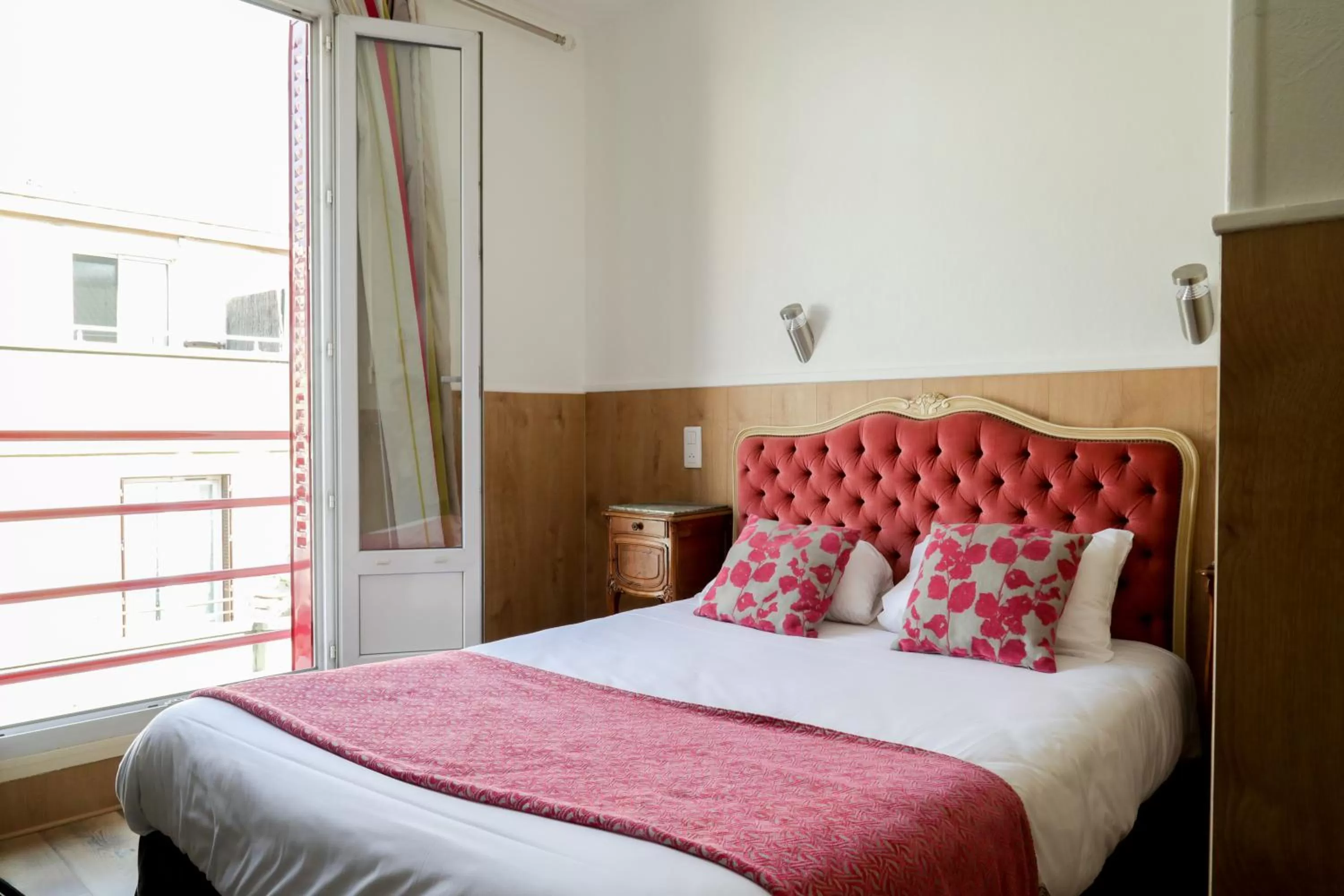 Bed in Hôtel Gloria