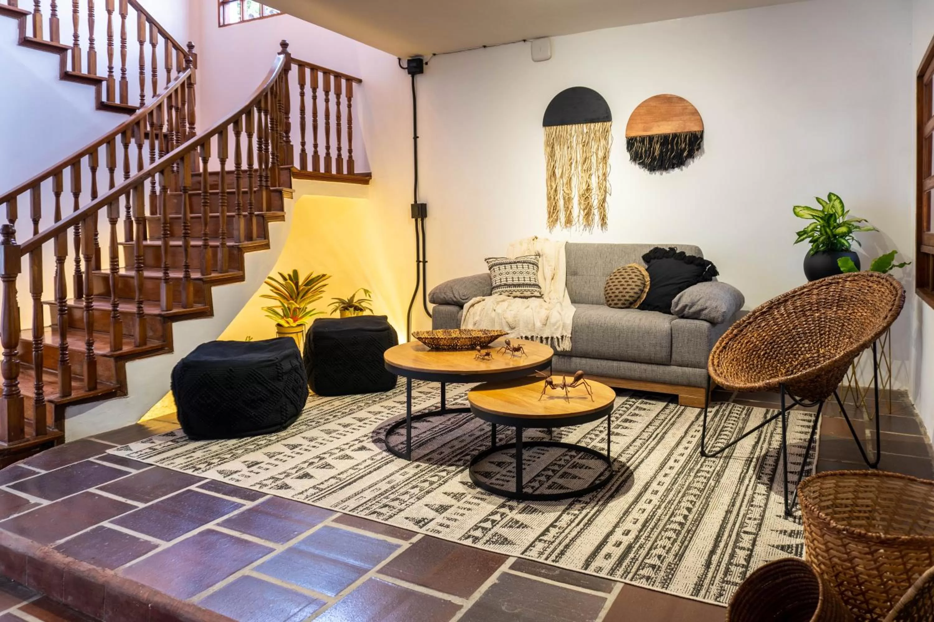 Living room, Seating Area in Casa Medallo