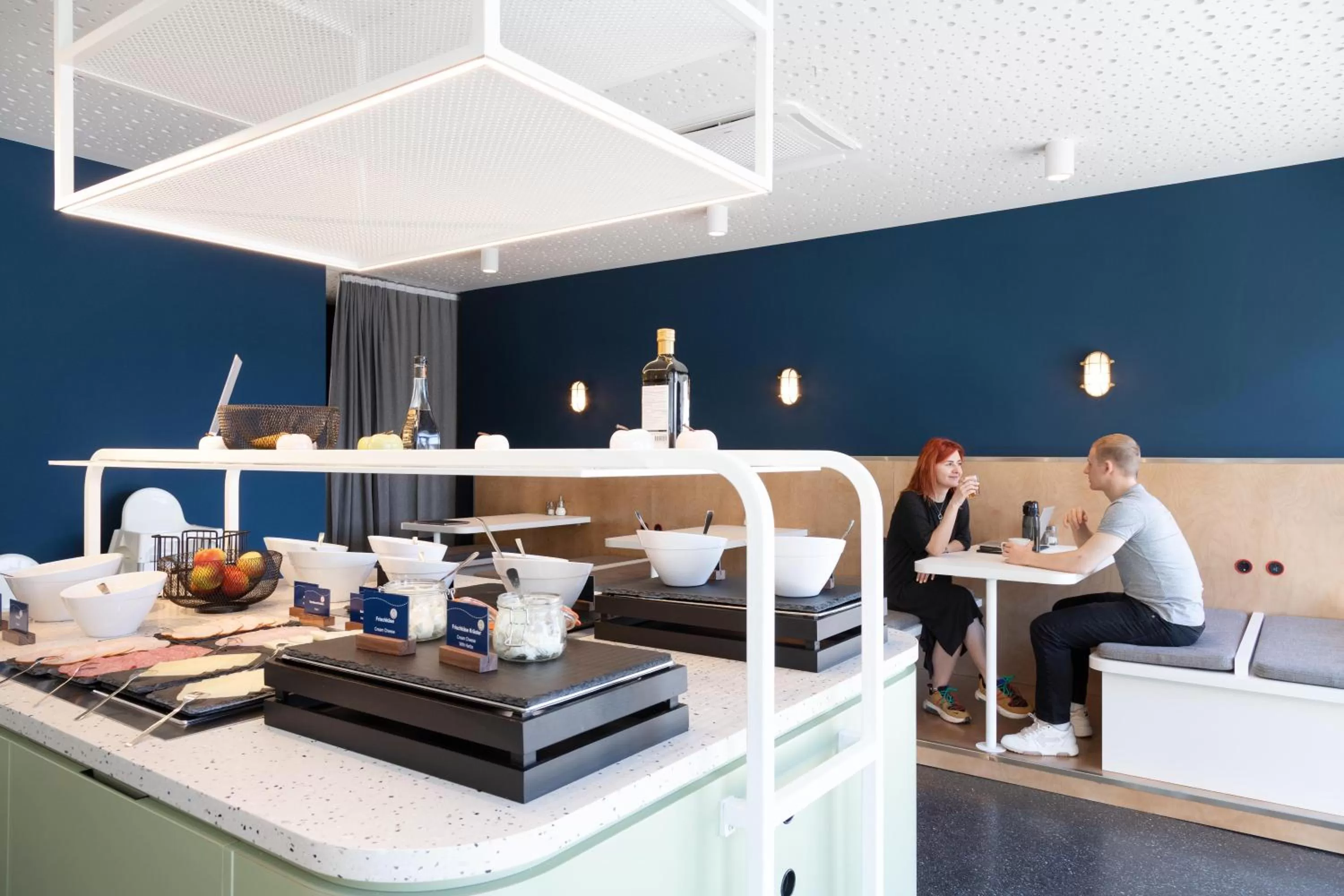 Breakfast in MEININGER Hotel Bremen Hauptbahnhof