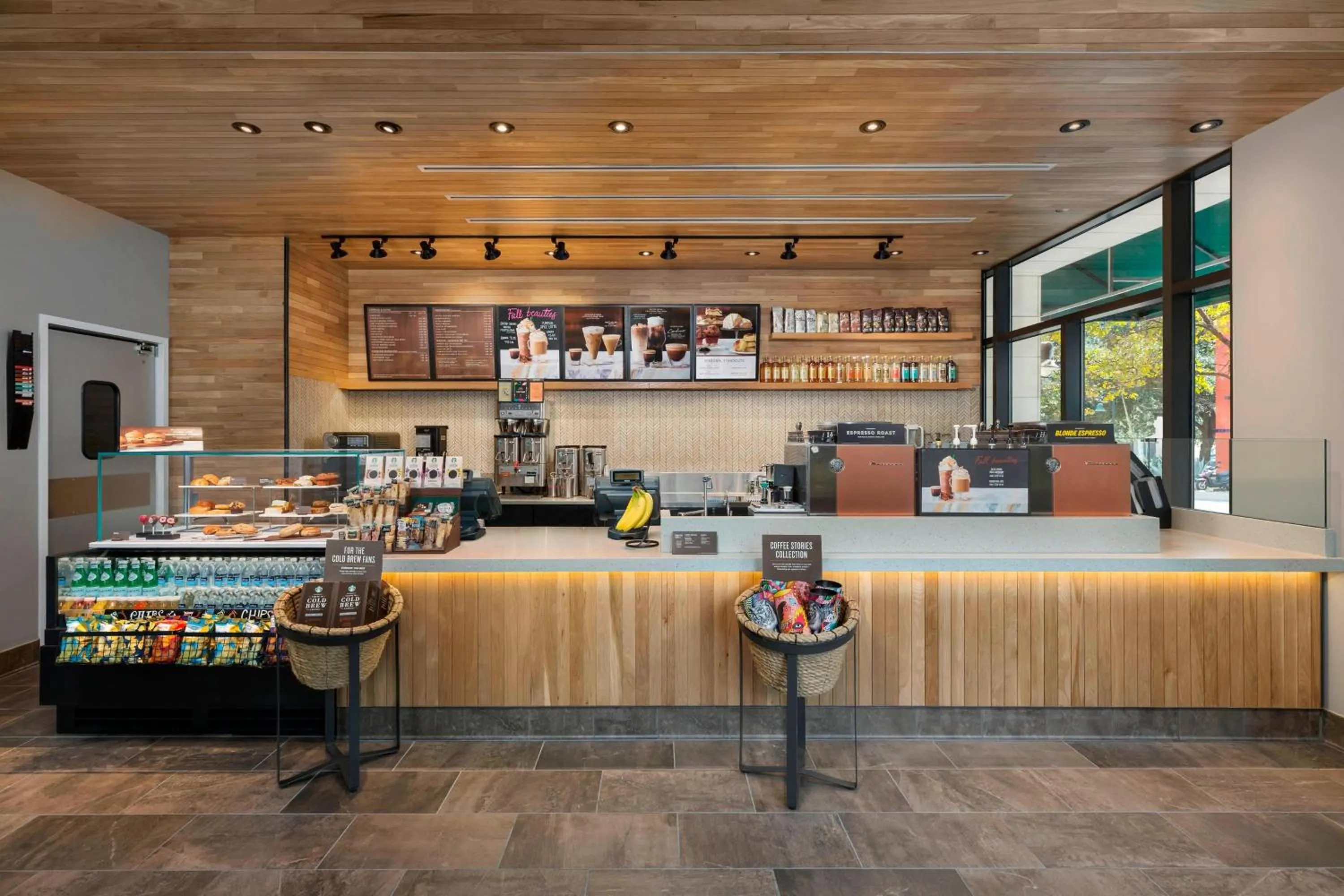 Restaurant/places to eat in Residence Inn Austin Downtown / Convention Center