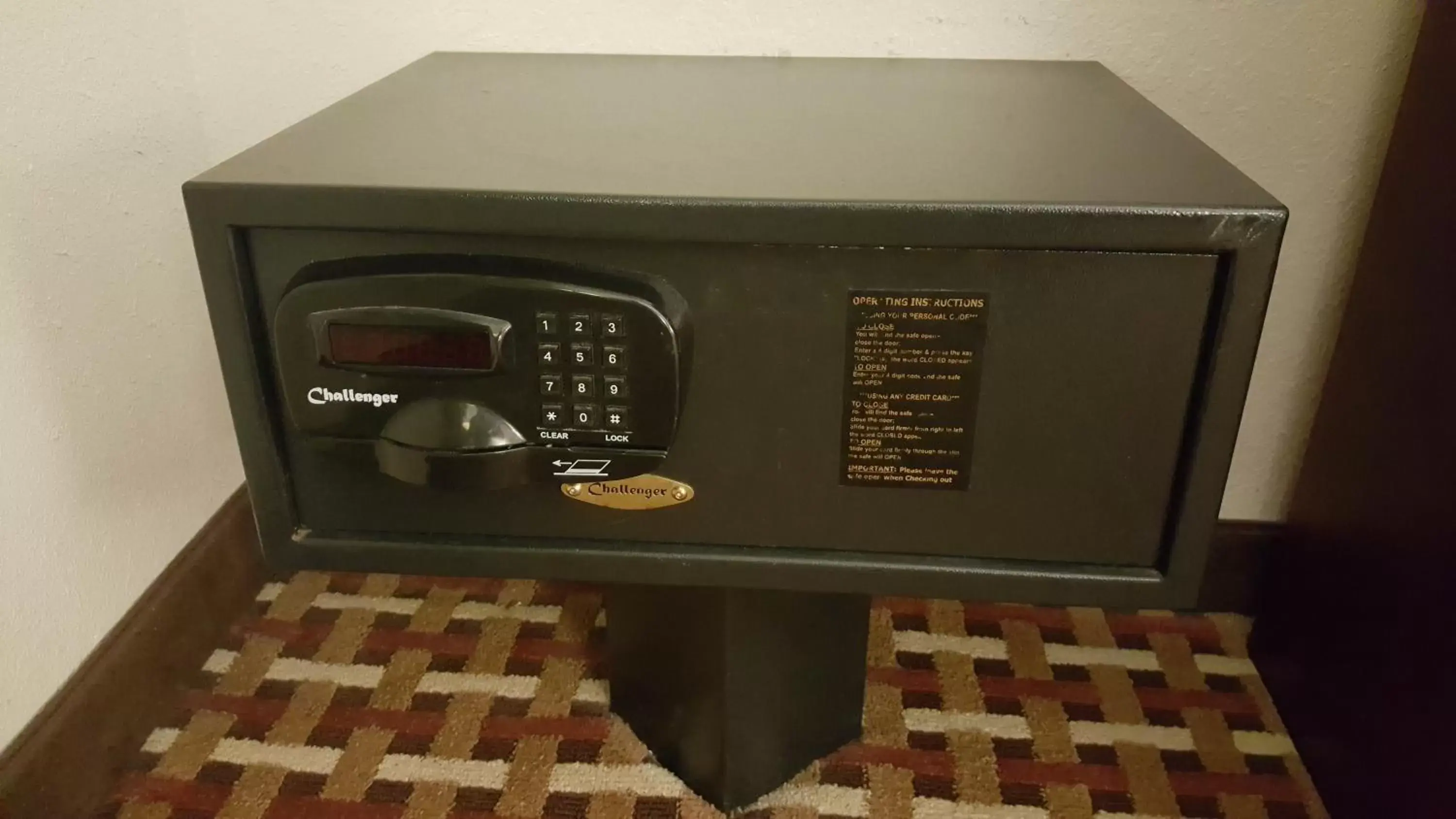 King Room- Non-Smoking in Super 8 by Wyndham Harlingen TX King Room- Non-Smoking in Super 8 by Wyndham Harlingen TX