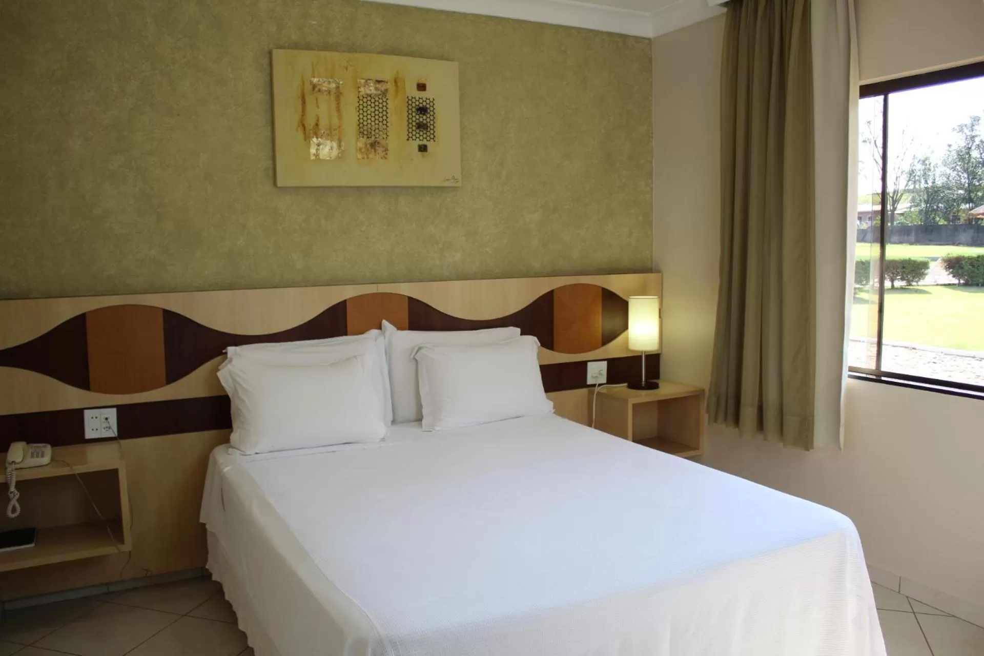 Bed in Hotel Lago Dourado