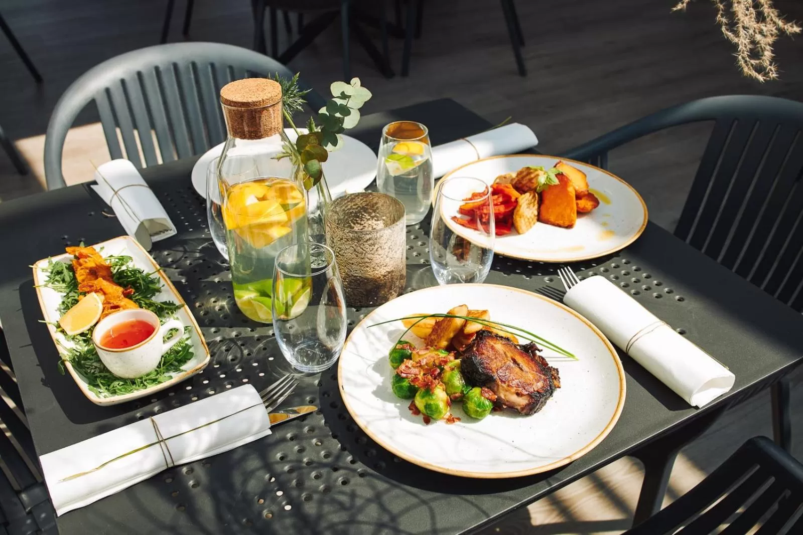 Restaurant/places to eat in Molo Park Mielno