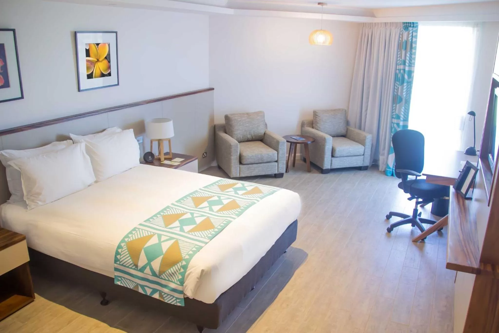 Photo of the whole room, Bed in Holiday Inn Suva by IHG