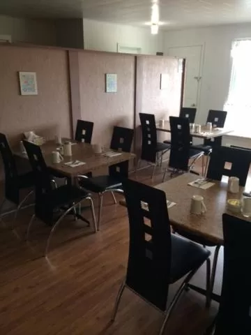 Restaurant/places to eat in Carleton Motel and Coffee Shop