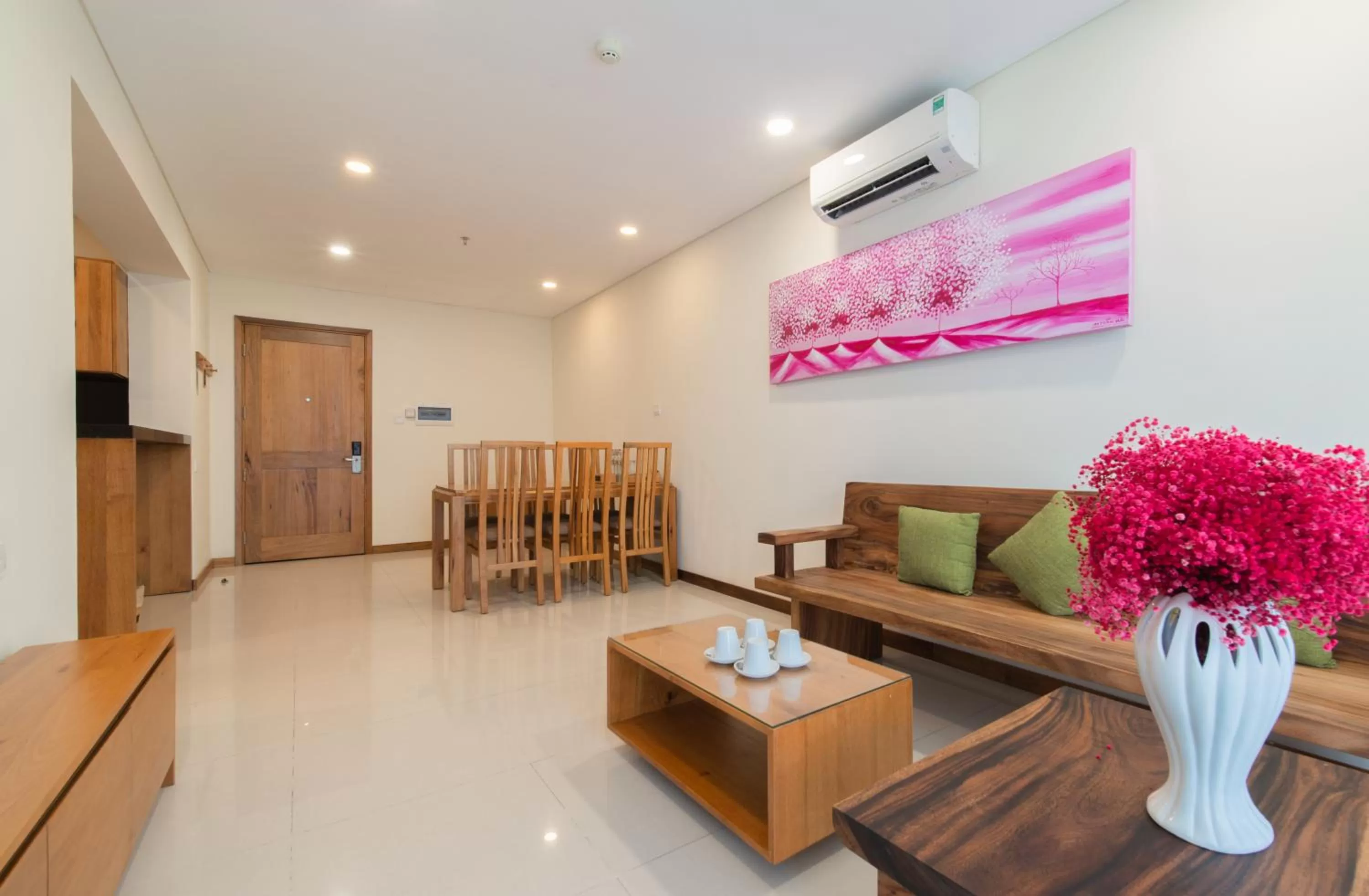 Living room in Maple Hotel & Apartment