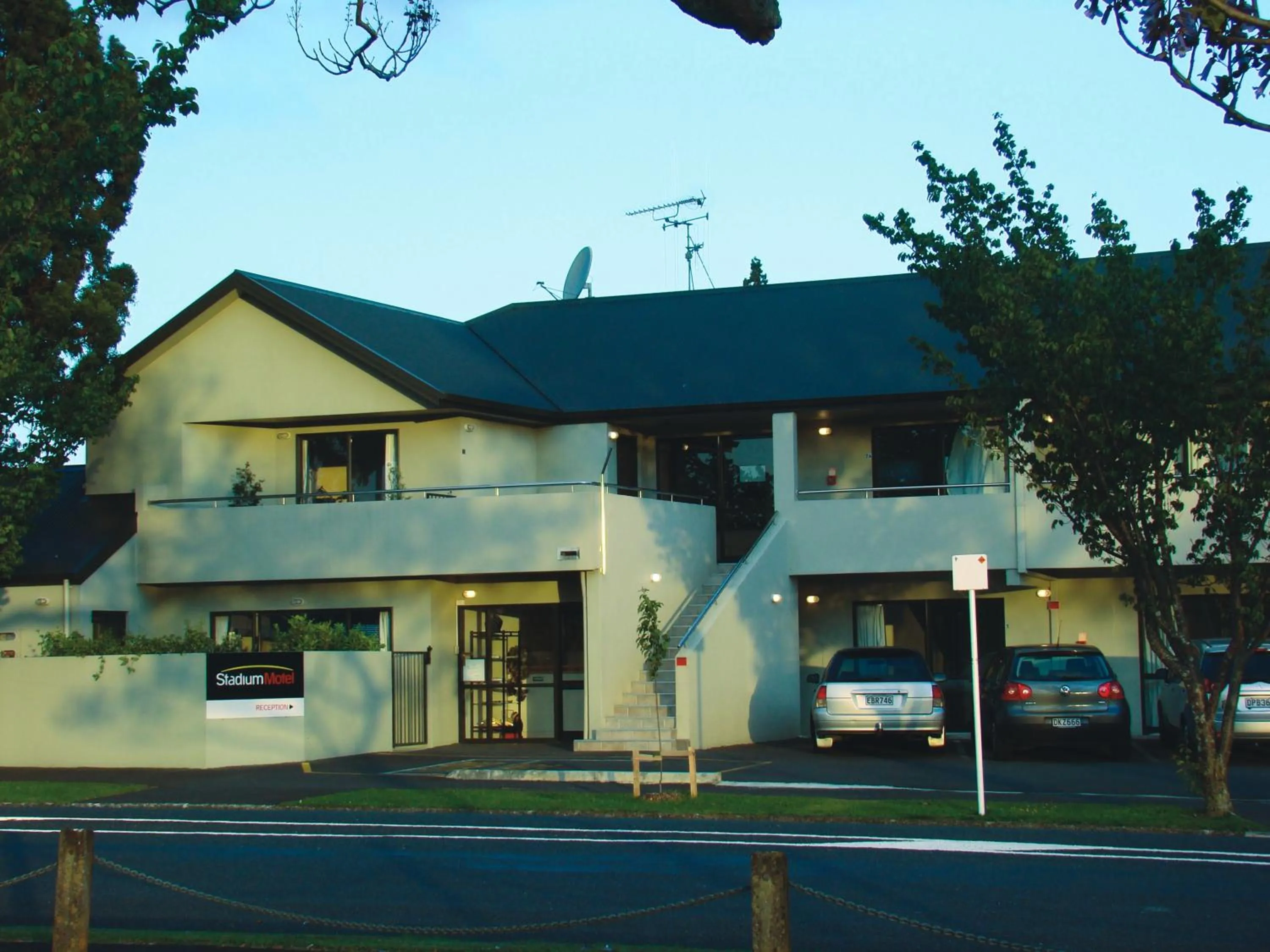 Facade/entrance in Stadium Motel