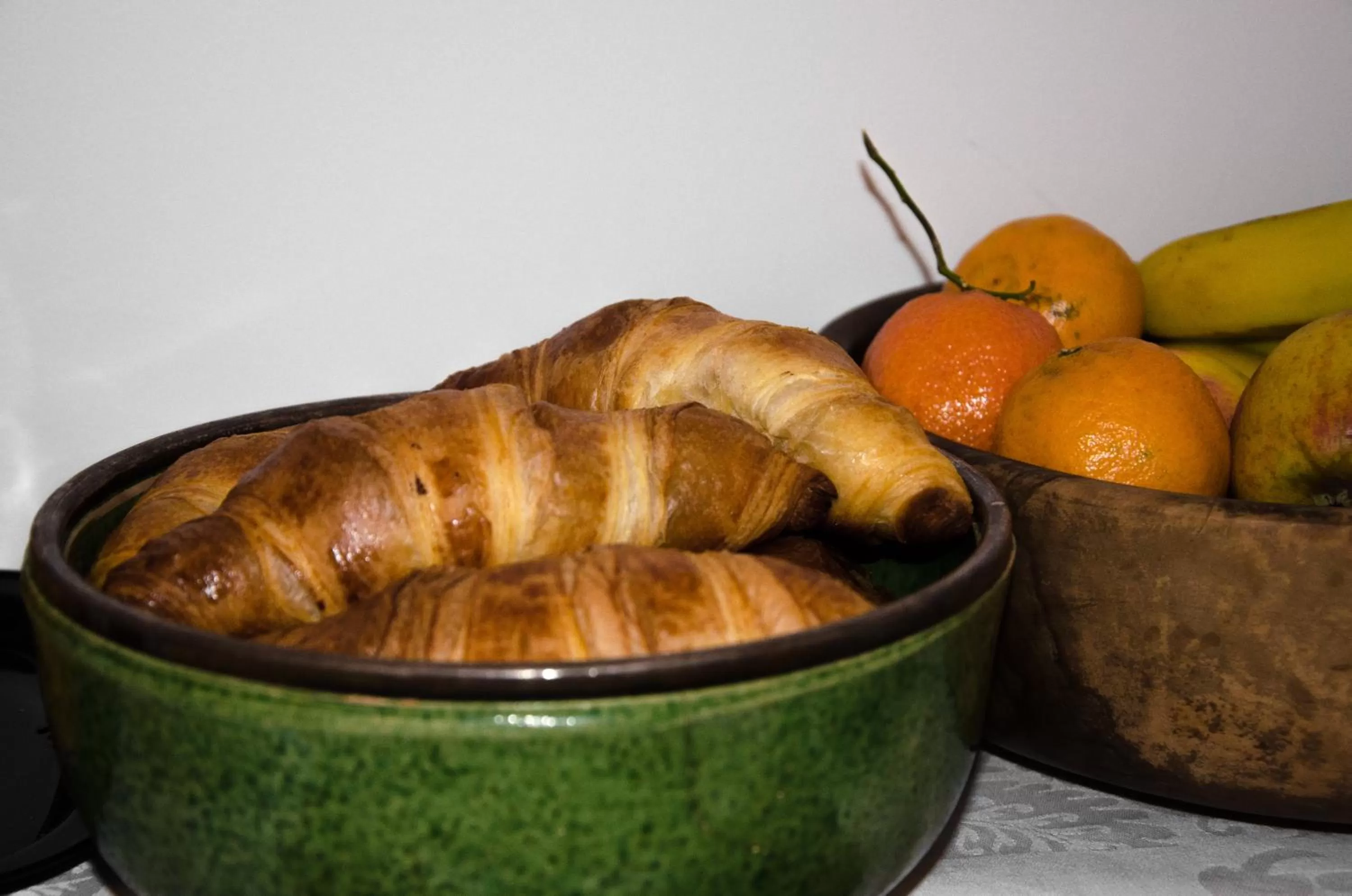 Continental breakfast in Albert Molière