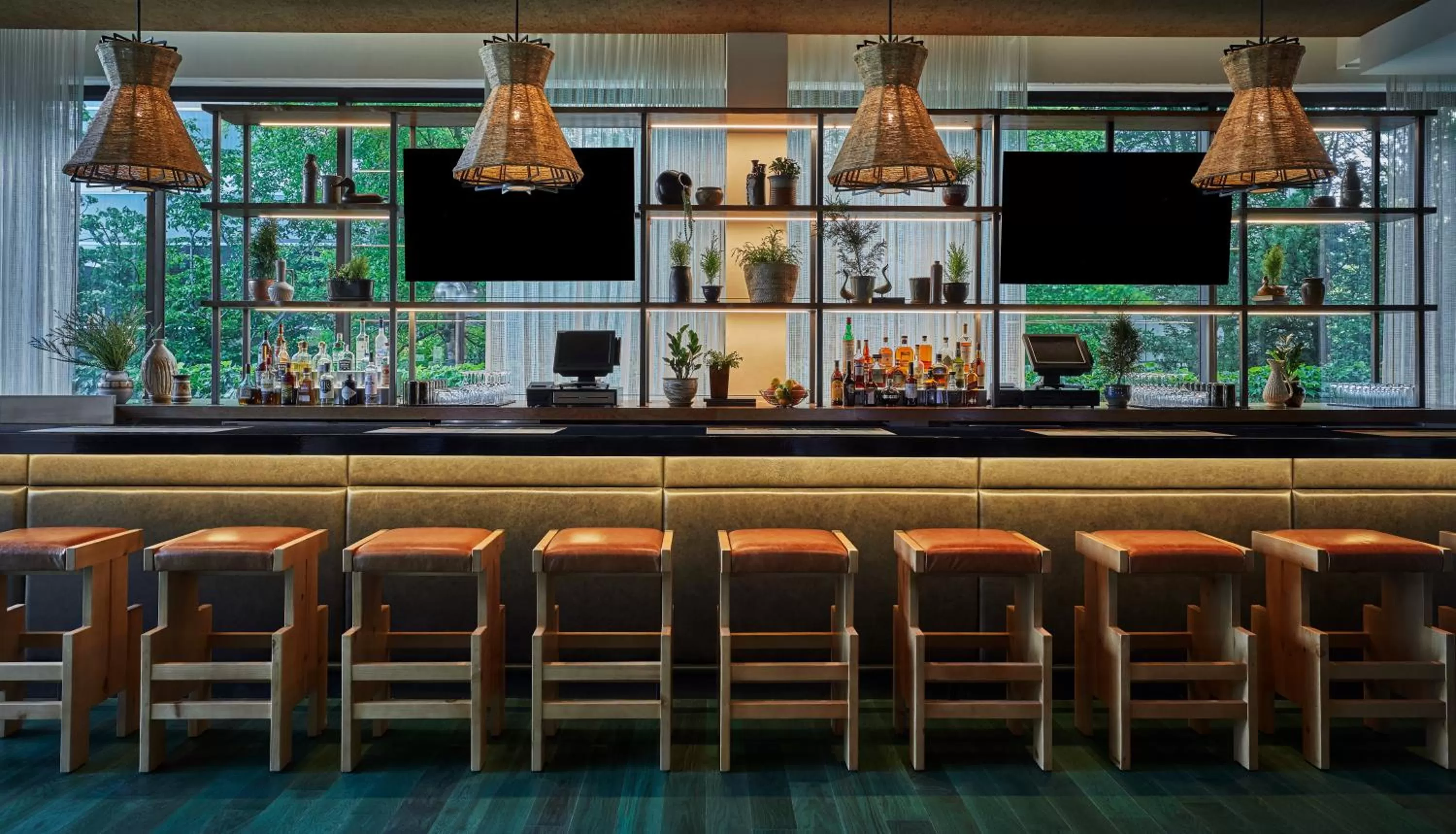 Lounge or bar in Graduate by Hilton Eugene