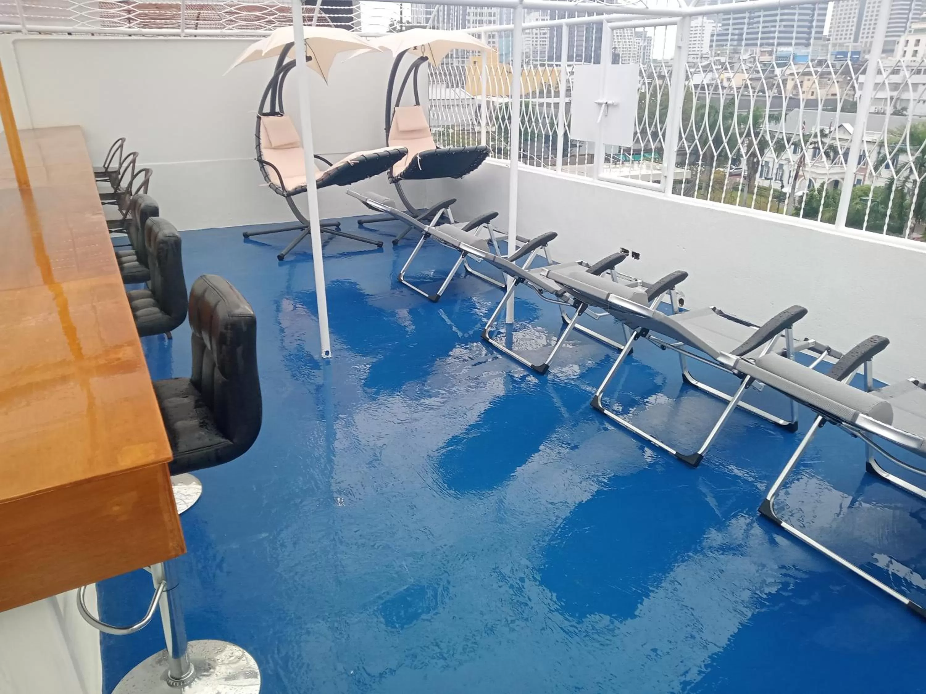 Seating area in Hoft Hostel Bangkok