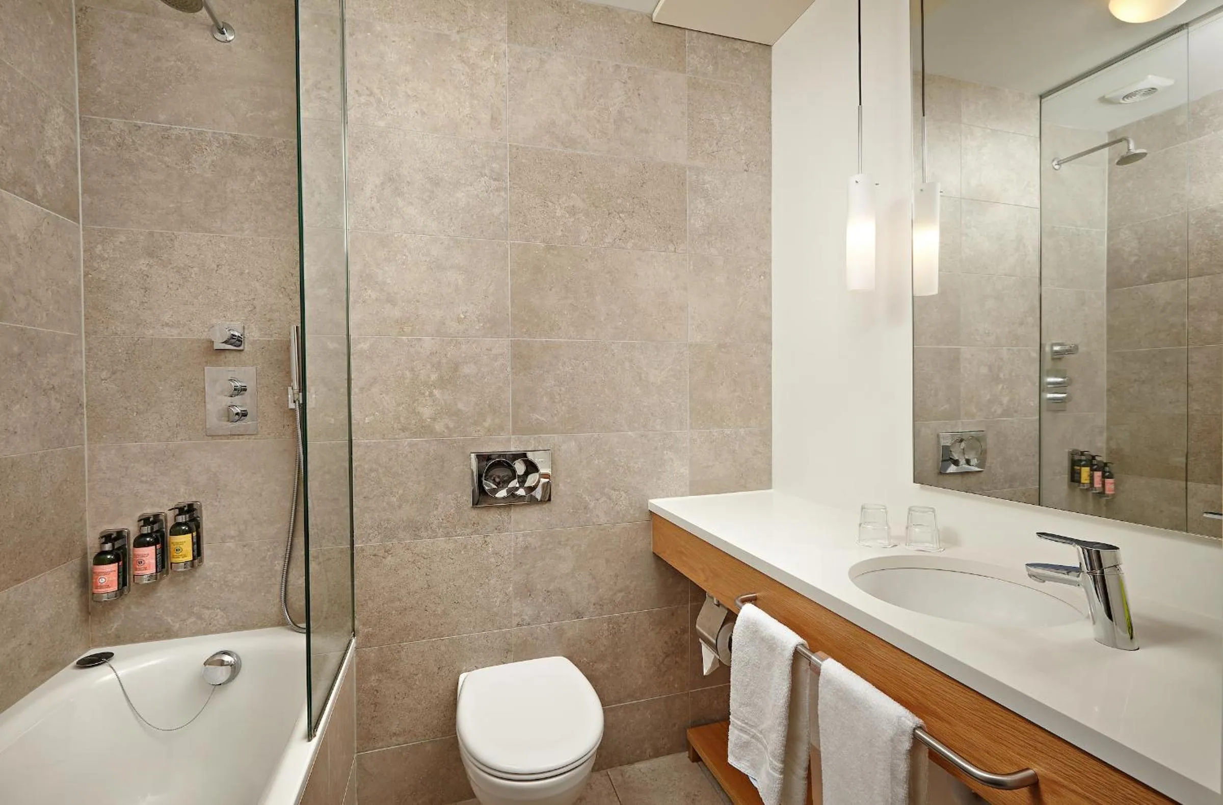 Superior King Room in Icelandair Hotel Hamar