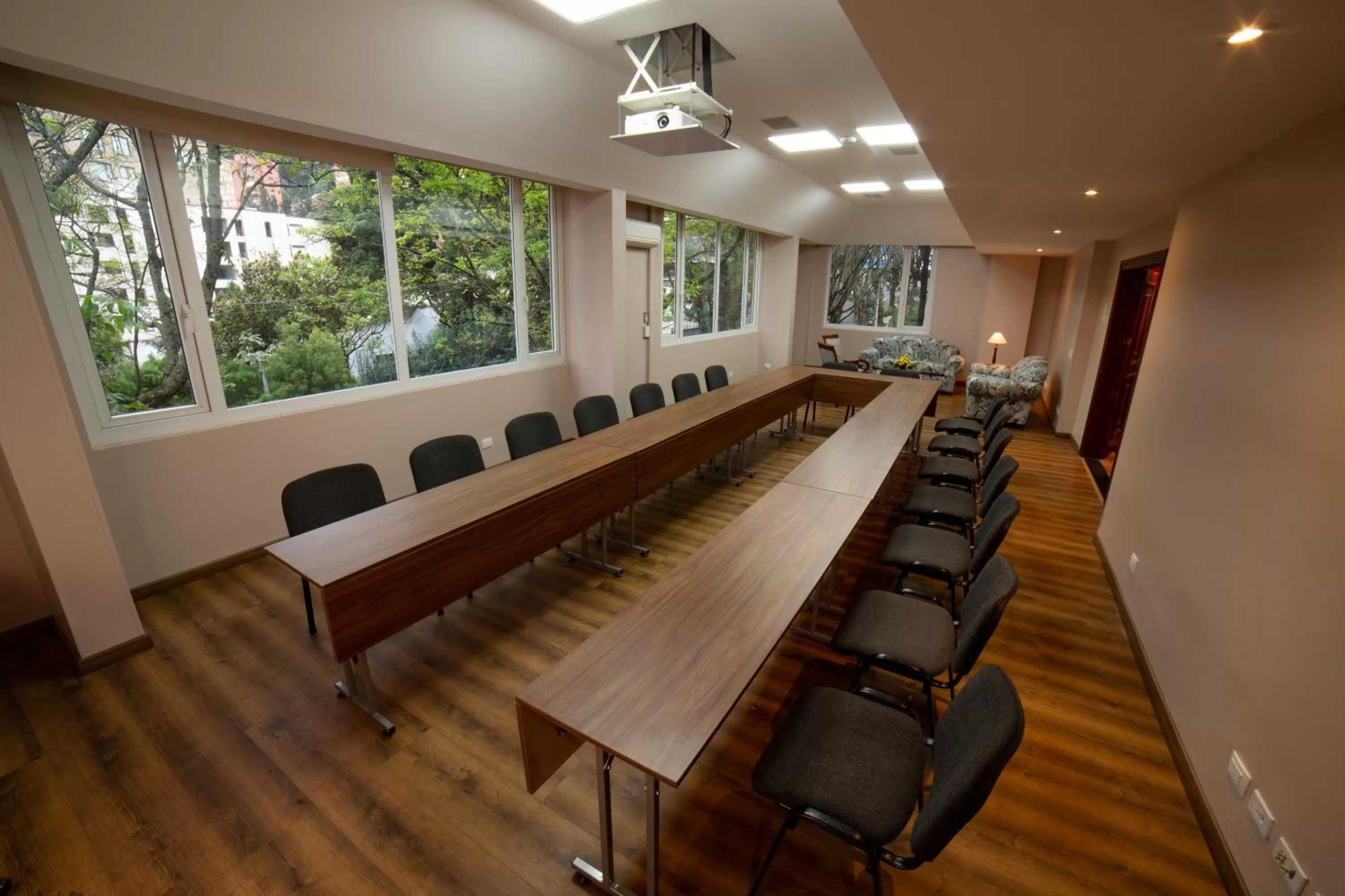 Meeting/conference room in Hotel Portón de la Cabrera