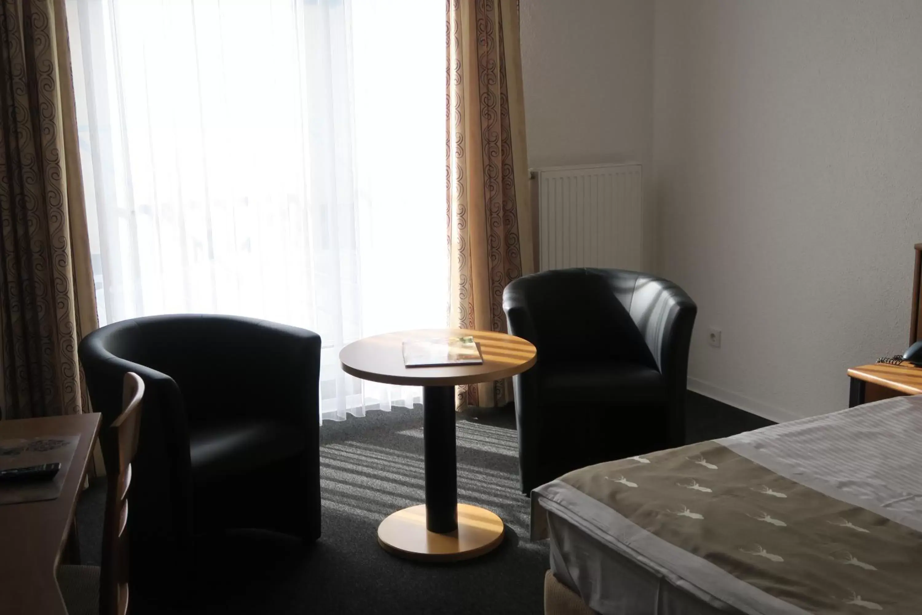 Double Room with Sitting Area - single occupancy in Hotel Zum Hirsch Double Room with Sitting Area - single occupancy in Hotel Zum Hirsch