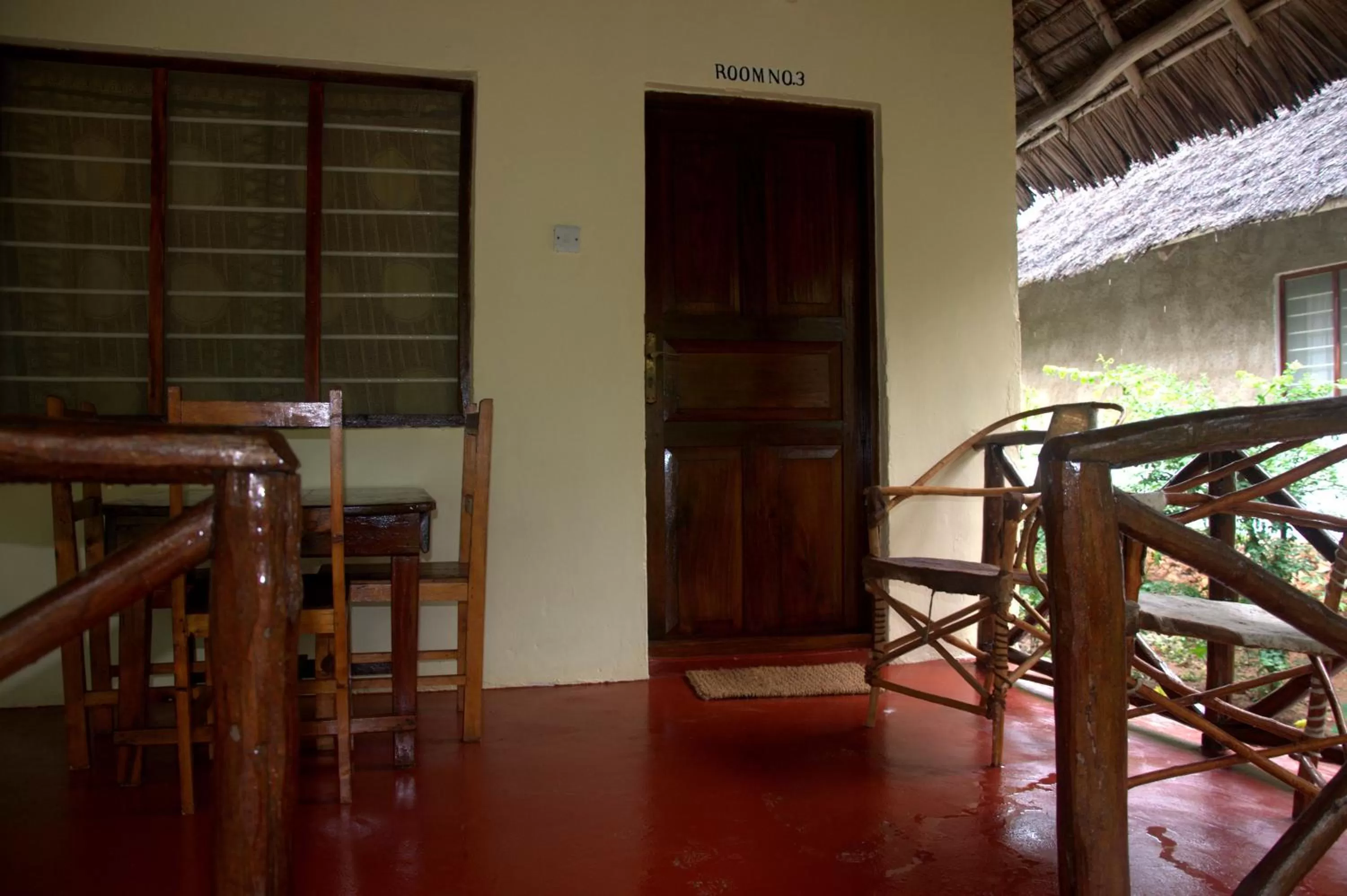 Seating area in Baraka Aquarium Bungalows