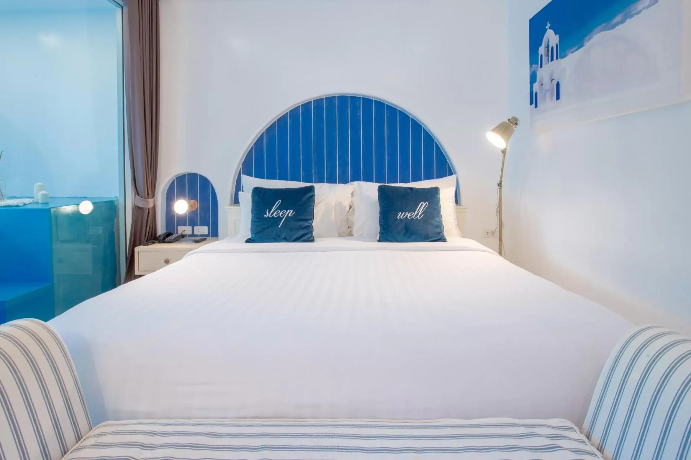 Deluxe King Room in Costa Beach Residence & Jacuzzi Deluxe King Room in Costa Beach Residence & Jacuzzi