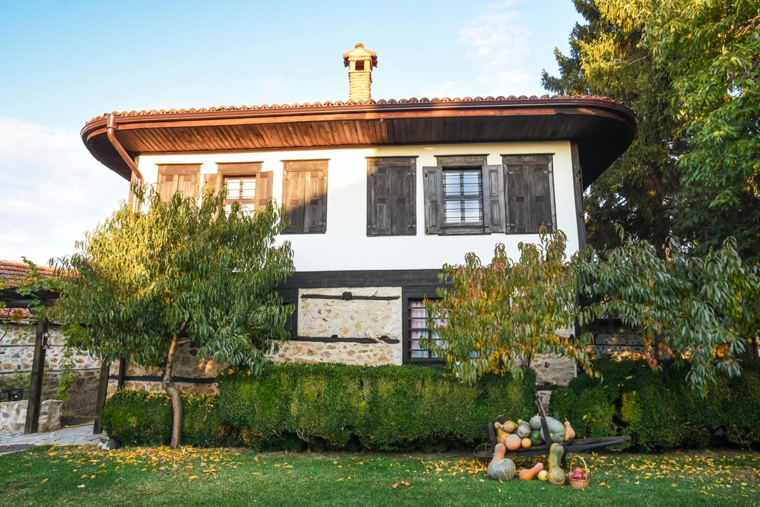 Property Building in Djudjeva Kyshta Hotel