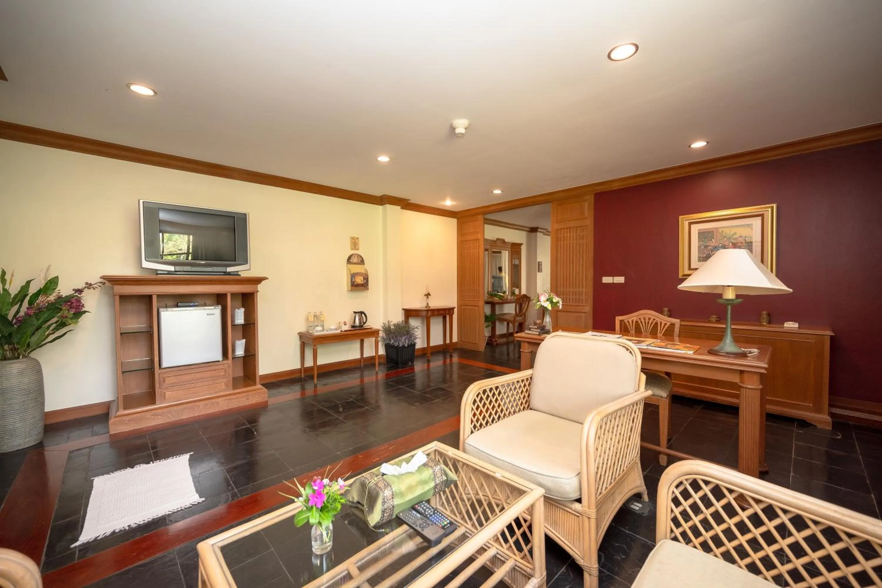 TV and multimedia in Comsaed River Kwai Resort