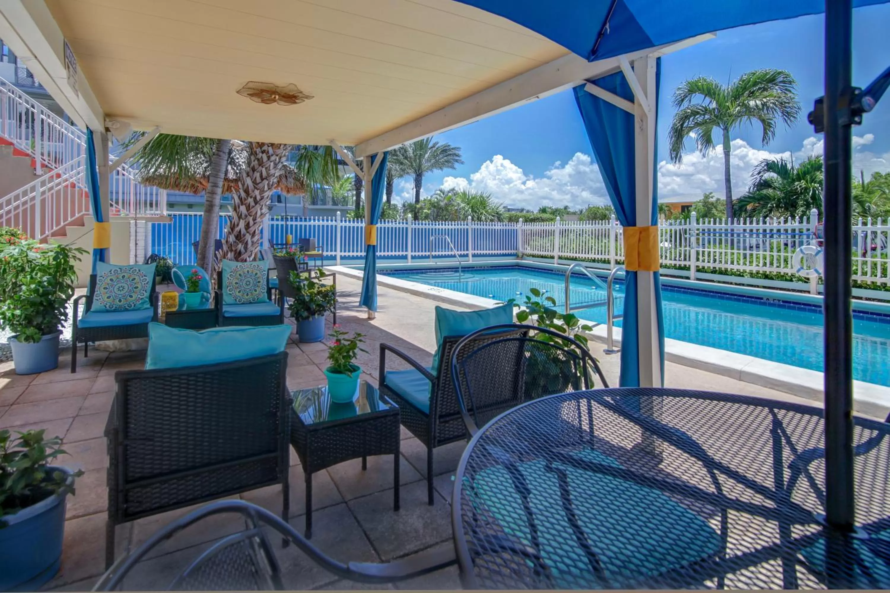 Patio in Castle by the Sea Motel