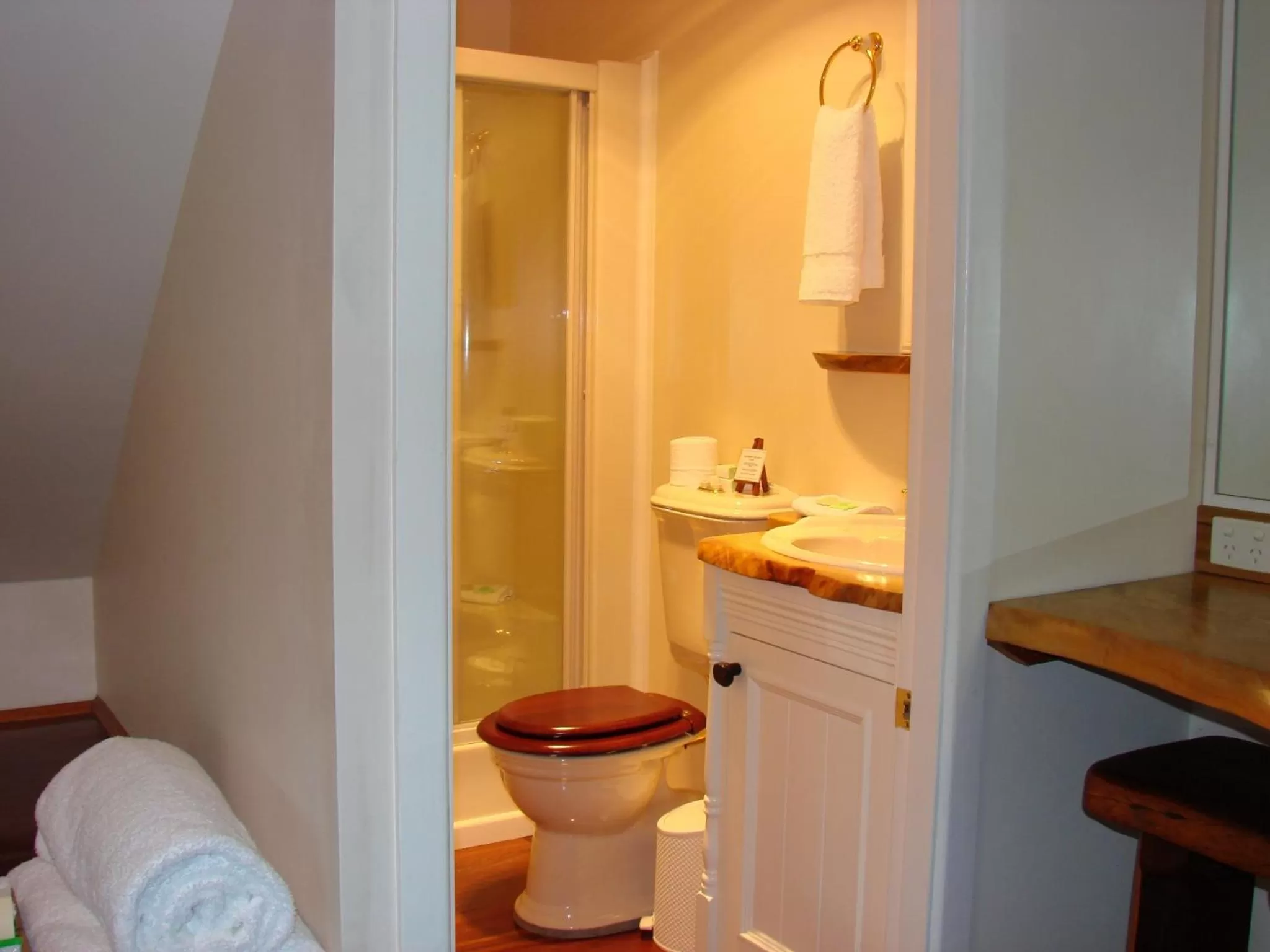 Bathroom in Clarence River Bed & Breakfast