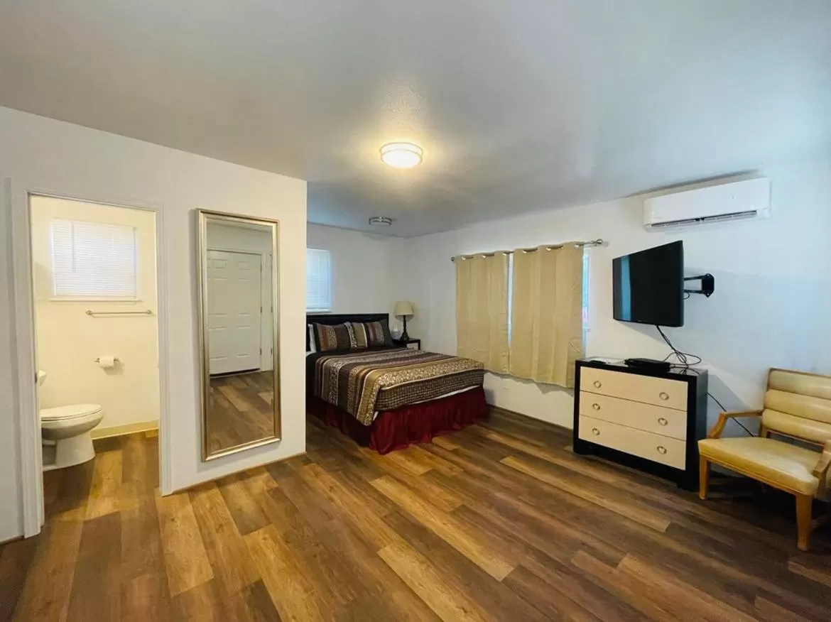 Bed in Riverfront Lodging