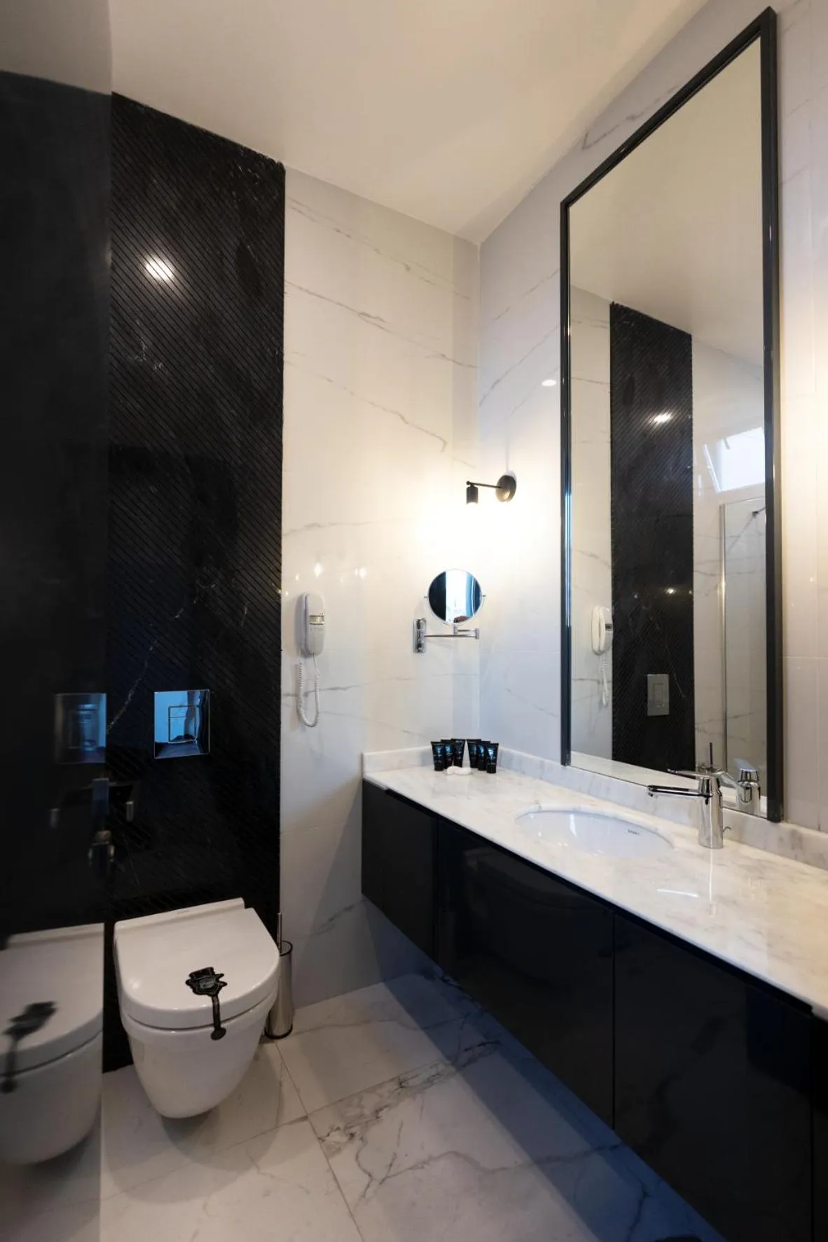 Bathroom in Lucky Monkey Hotel