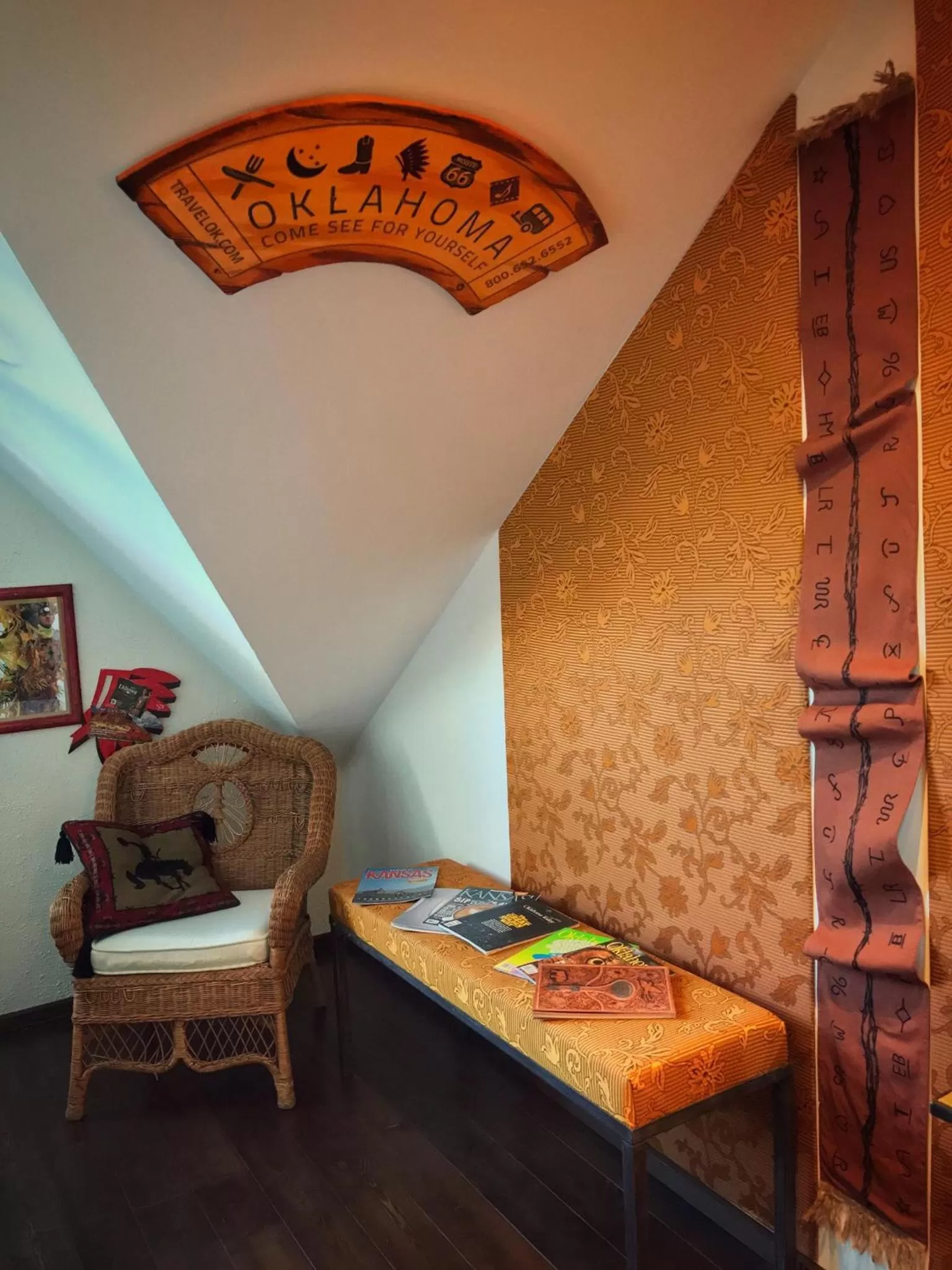 Photo of the whole room in Road Stop Wuppertal