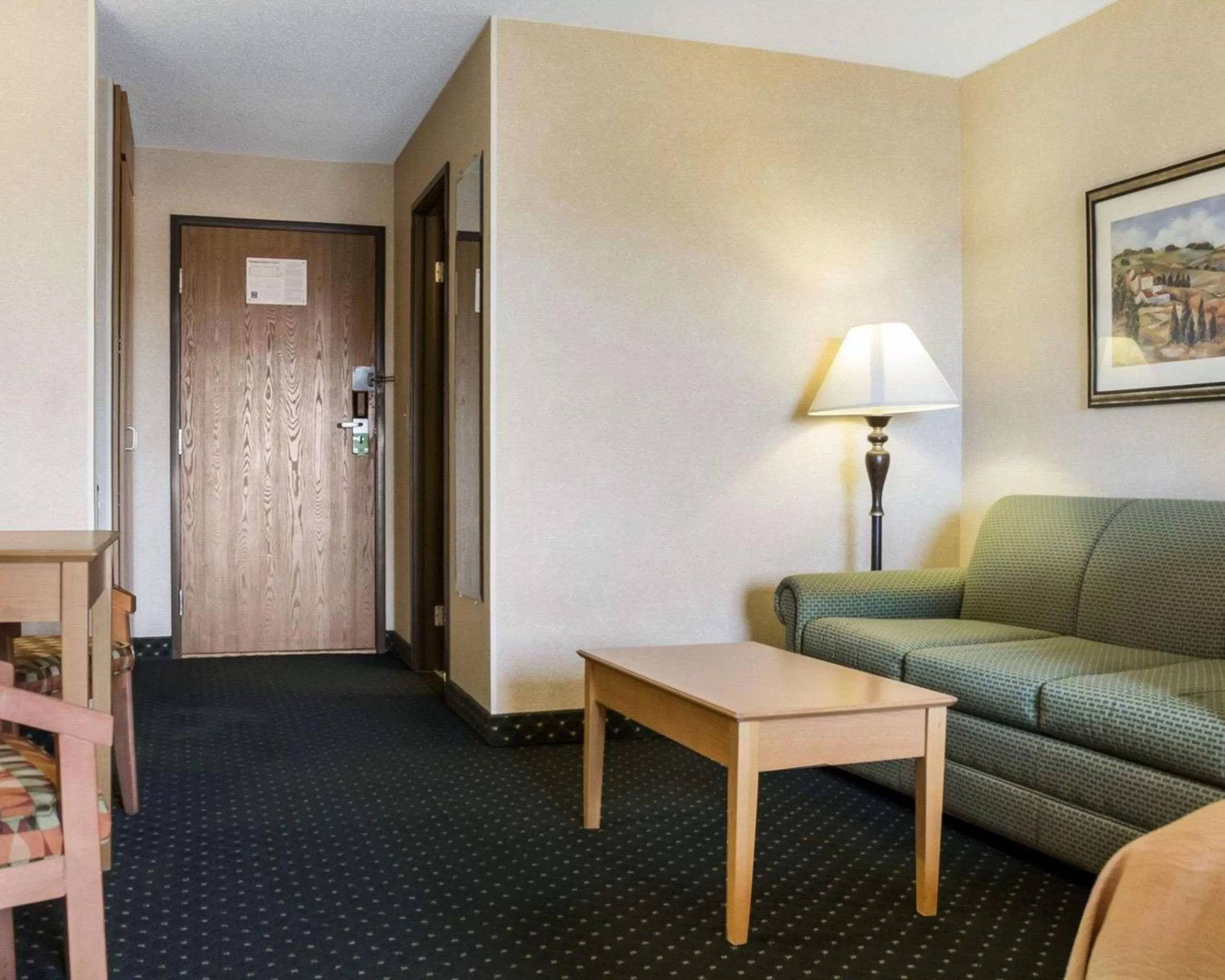 Photo of the whole room in Comfort Inn