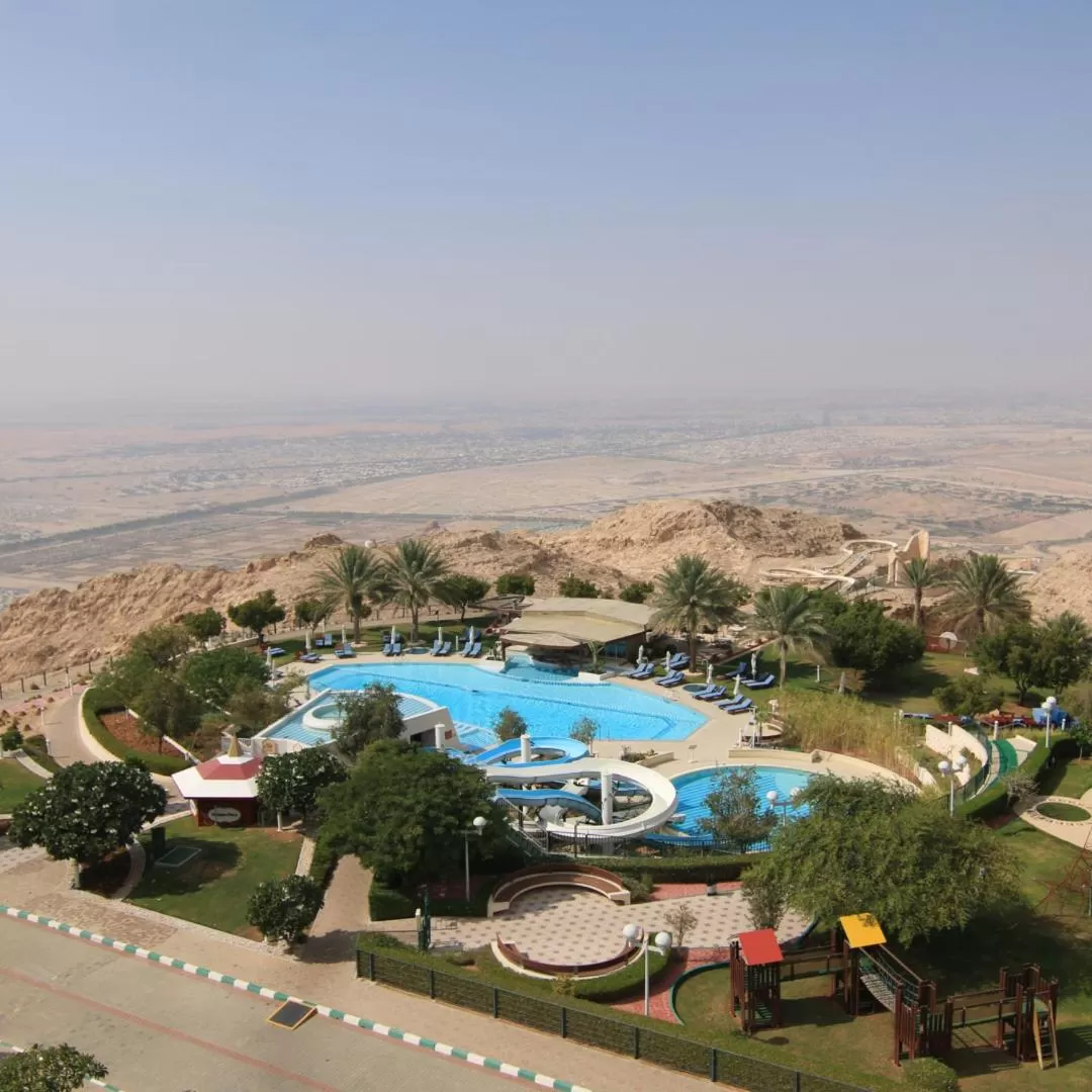 Oryx Grand Hotel Jebel Hafeet