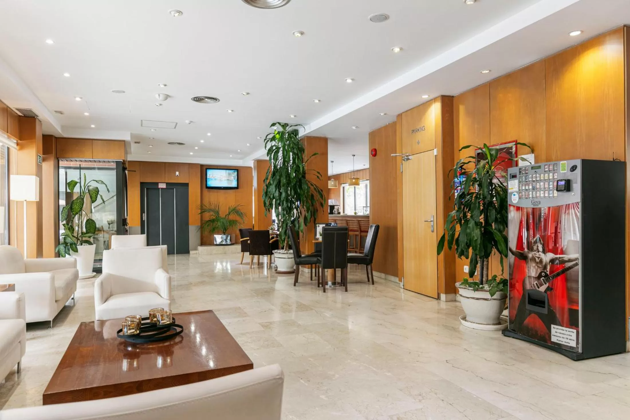 Lobby or reception in Globales de los Reyes