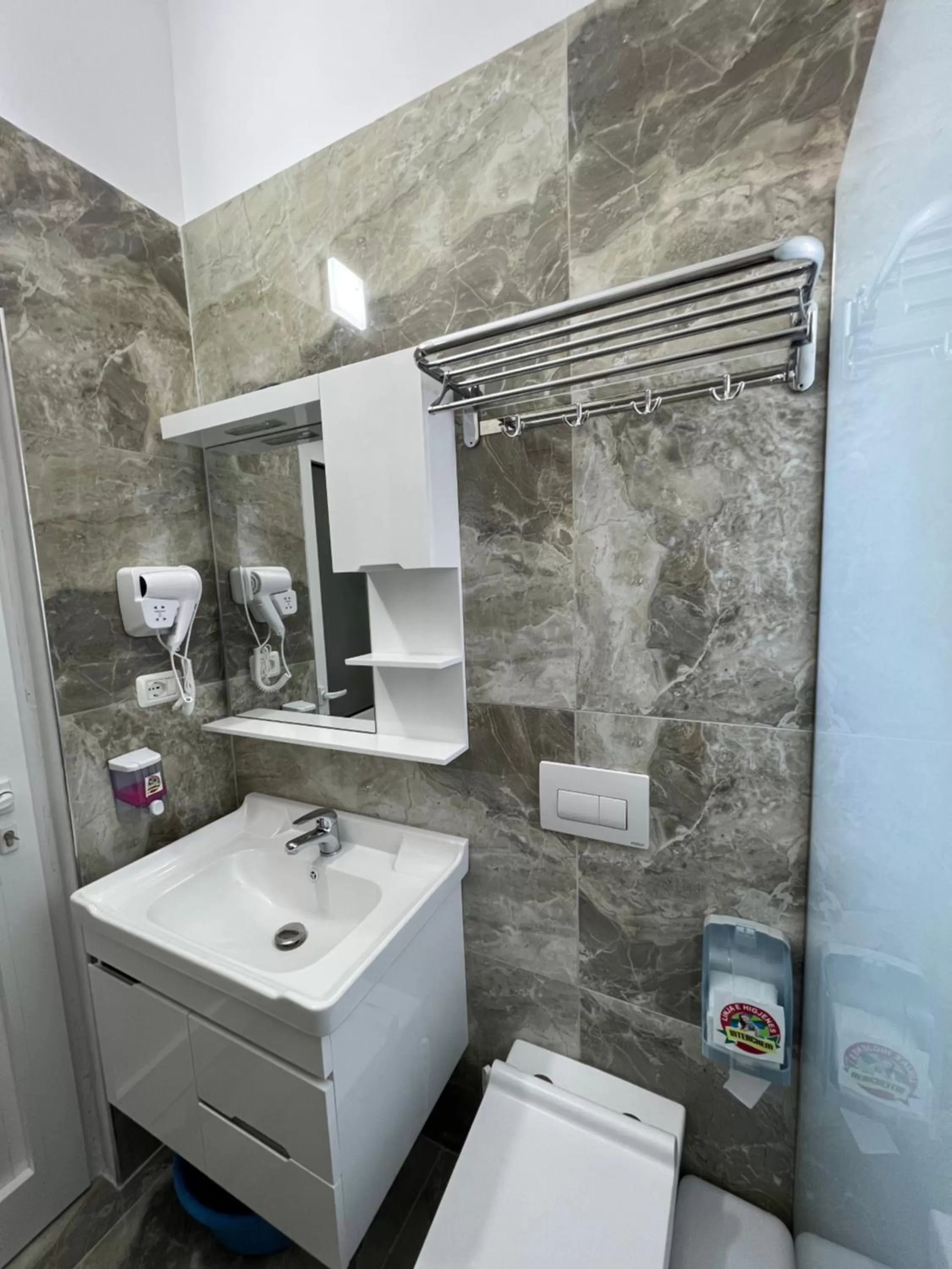 Bathroom in Hotel Frida